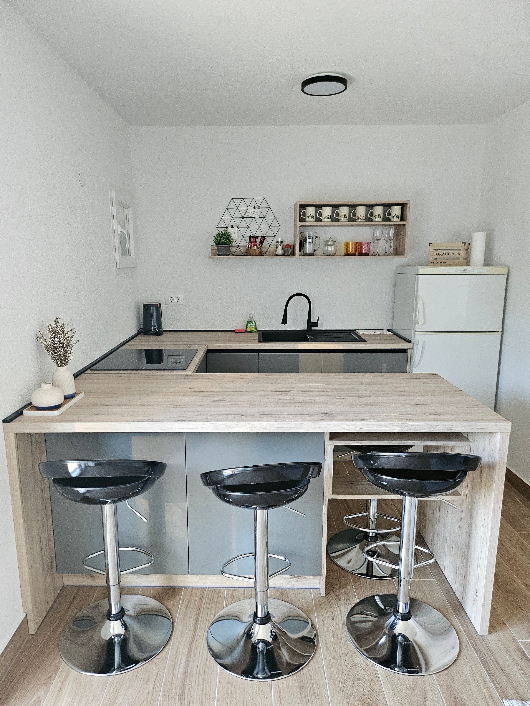 Top Hvar Zavala Top Hvar Zavala