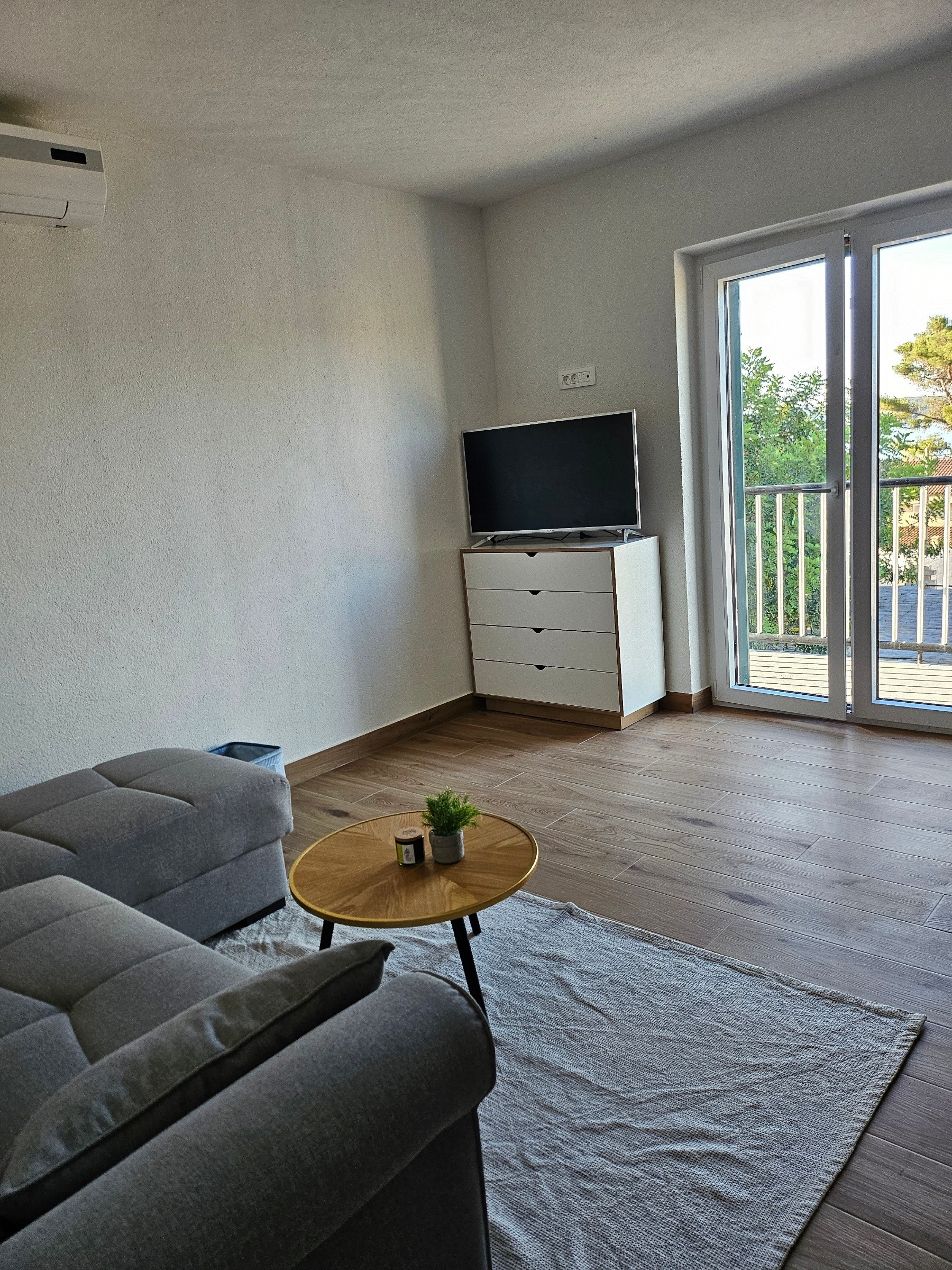 Top Hvar Zavala Top Hvar Zavala