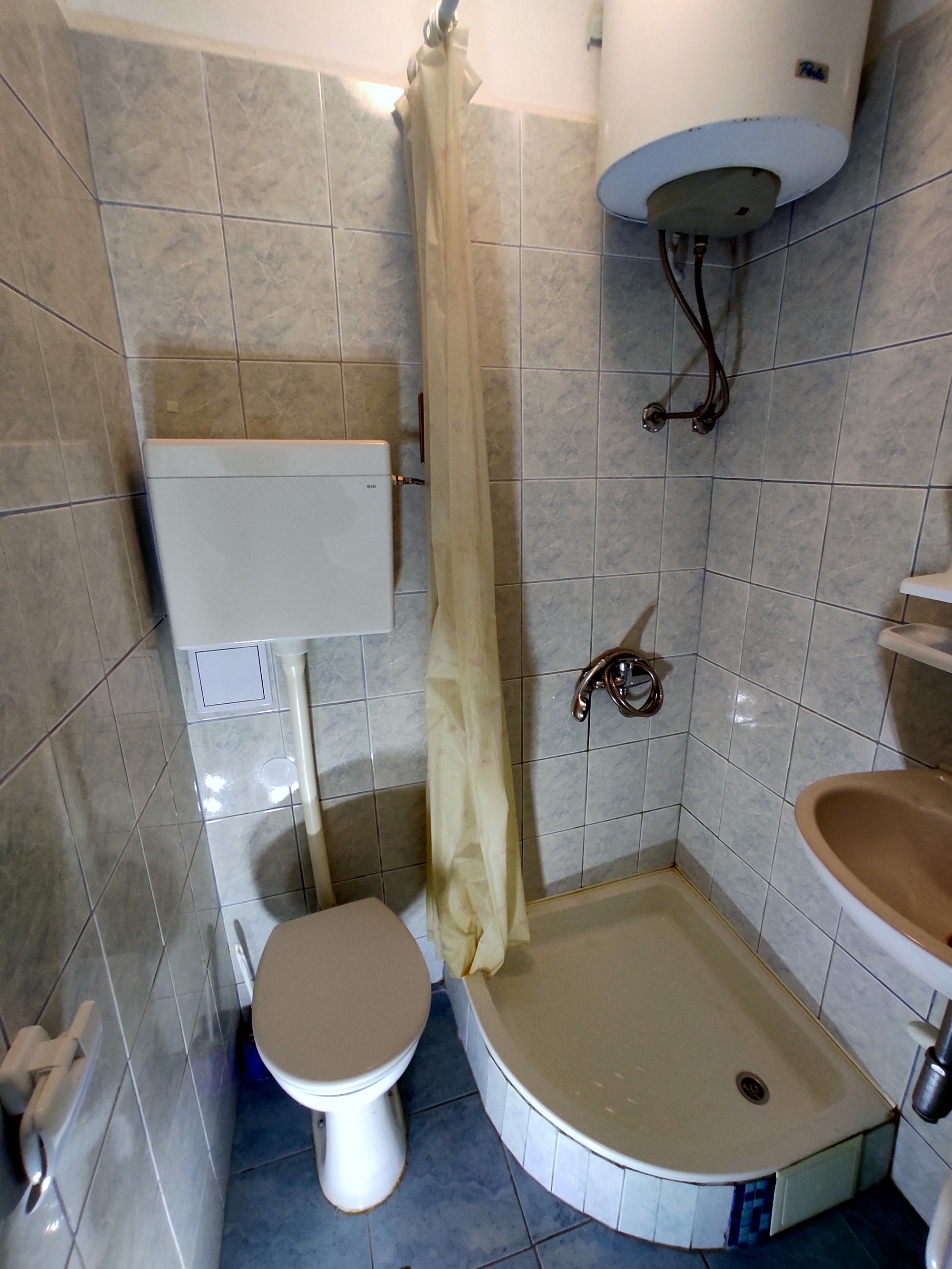 Two bedroom apartment with balcony and sea view Slatine, Čiovo  A-a