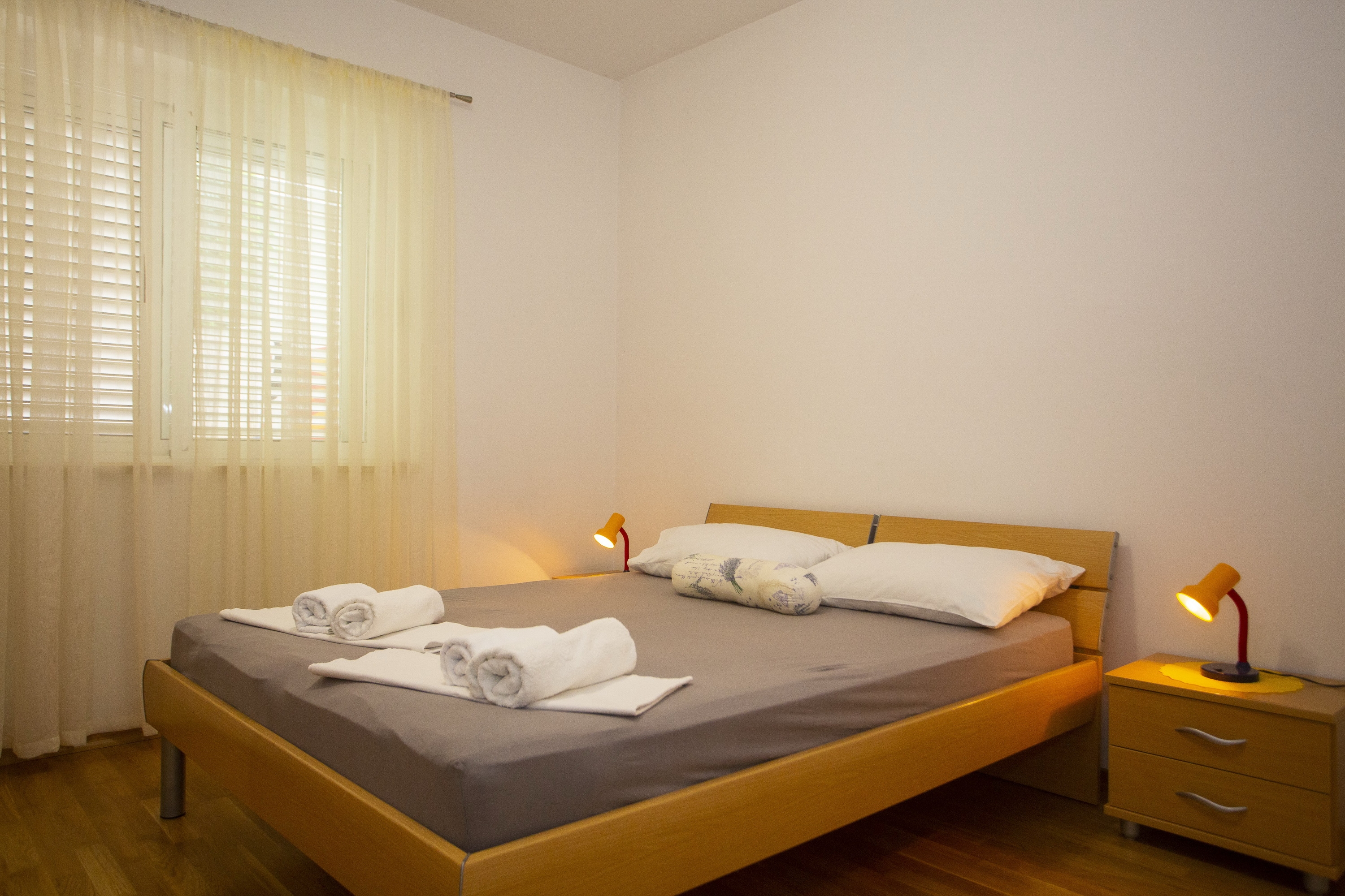 Two bedroom apartment with terrace Podgora, Makarska  A-a