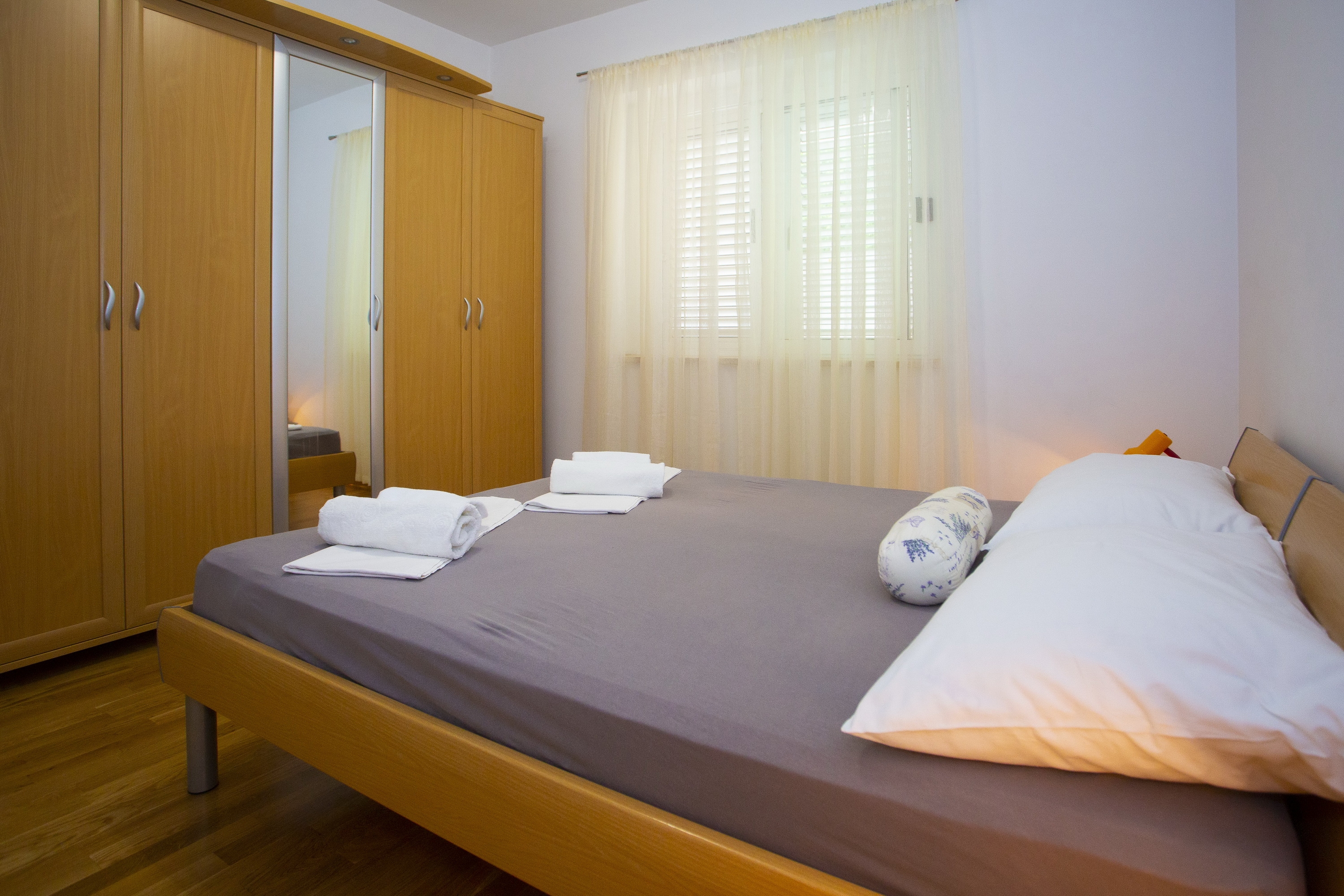 Two bedroom apartment with terrace Podgora, Makarska  A-a