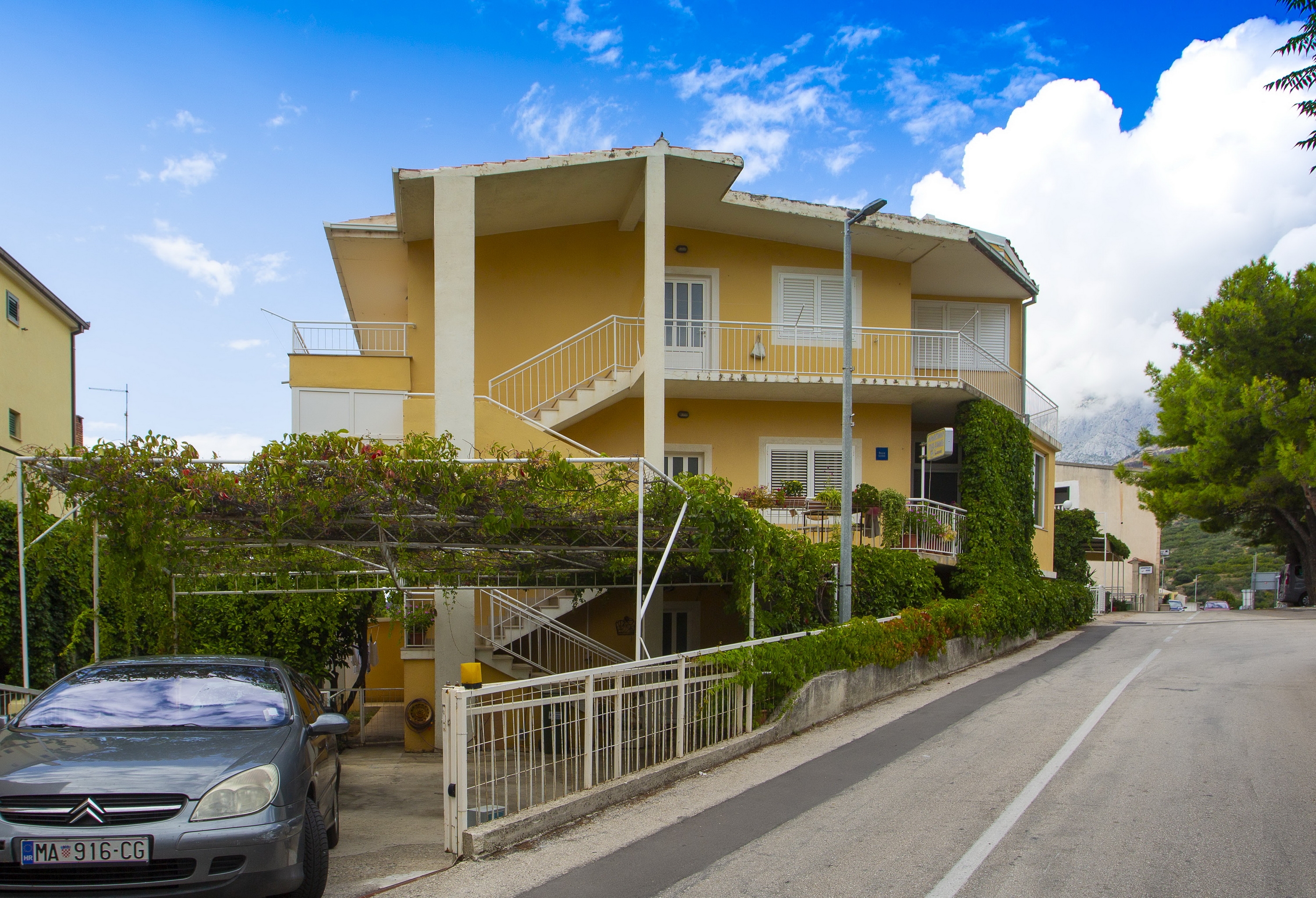 Two bedroom apartment with terrace Podgora, Makarska (A-12816-a) Two bedroom apartment with terrace Podgora, Makarska (A-12816-a)