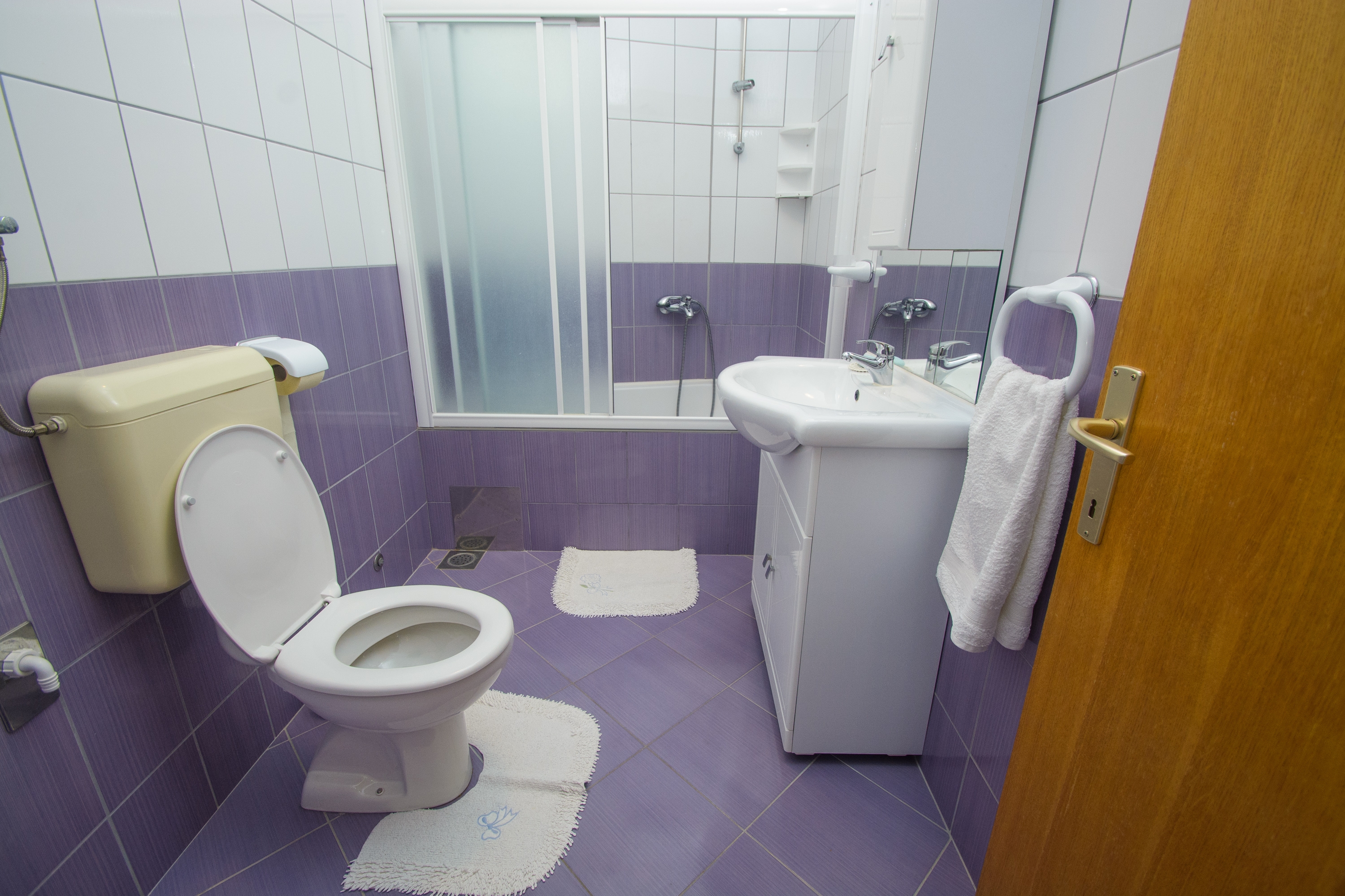 One bedroom apartment with terrace and sea view Rogoznica  A-b