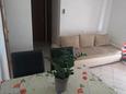 Obývací pokoj Lumbarda, Obývací pokoj v ubytování typu apartment, domácí mazlíčci povoleni a WiFi.
