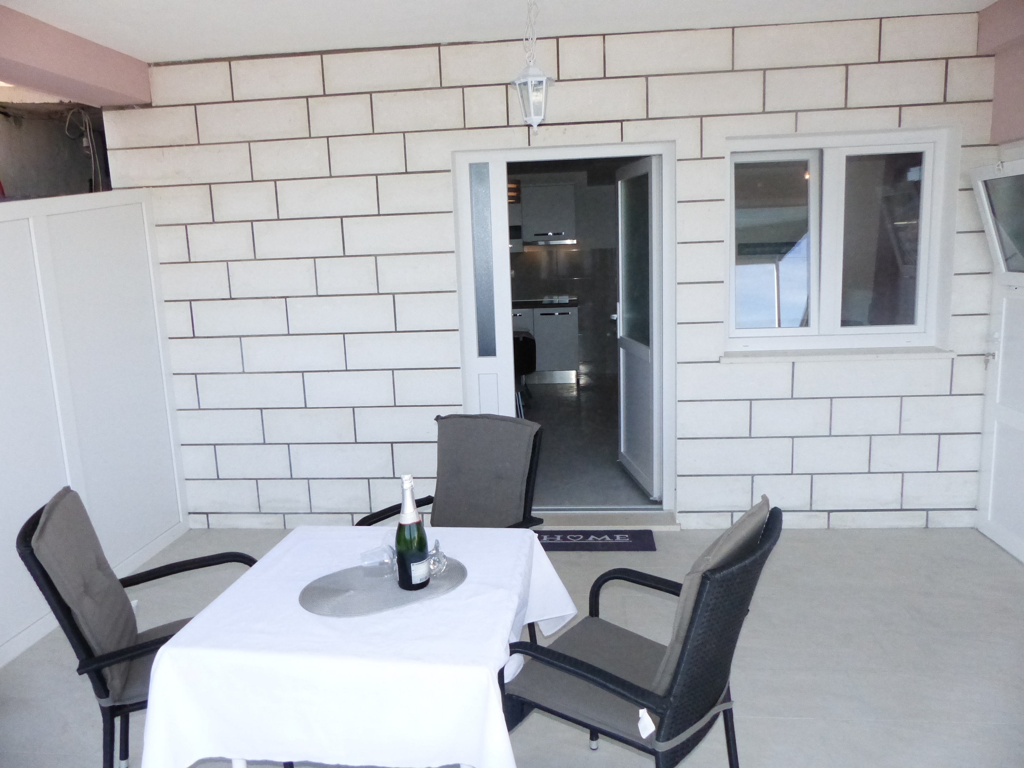 One bedroom apartment with terrace and sea view Cove Saplunara, Mljet (A-12849-c)