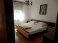 Bedroom 3 Orebić, Bedroom 3 in the apartment, (pet friendly) and WiFi.