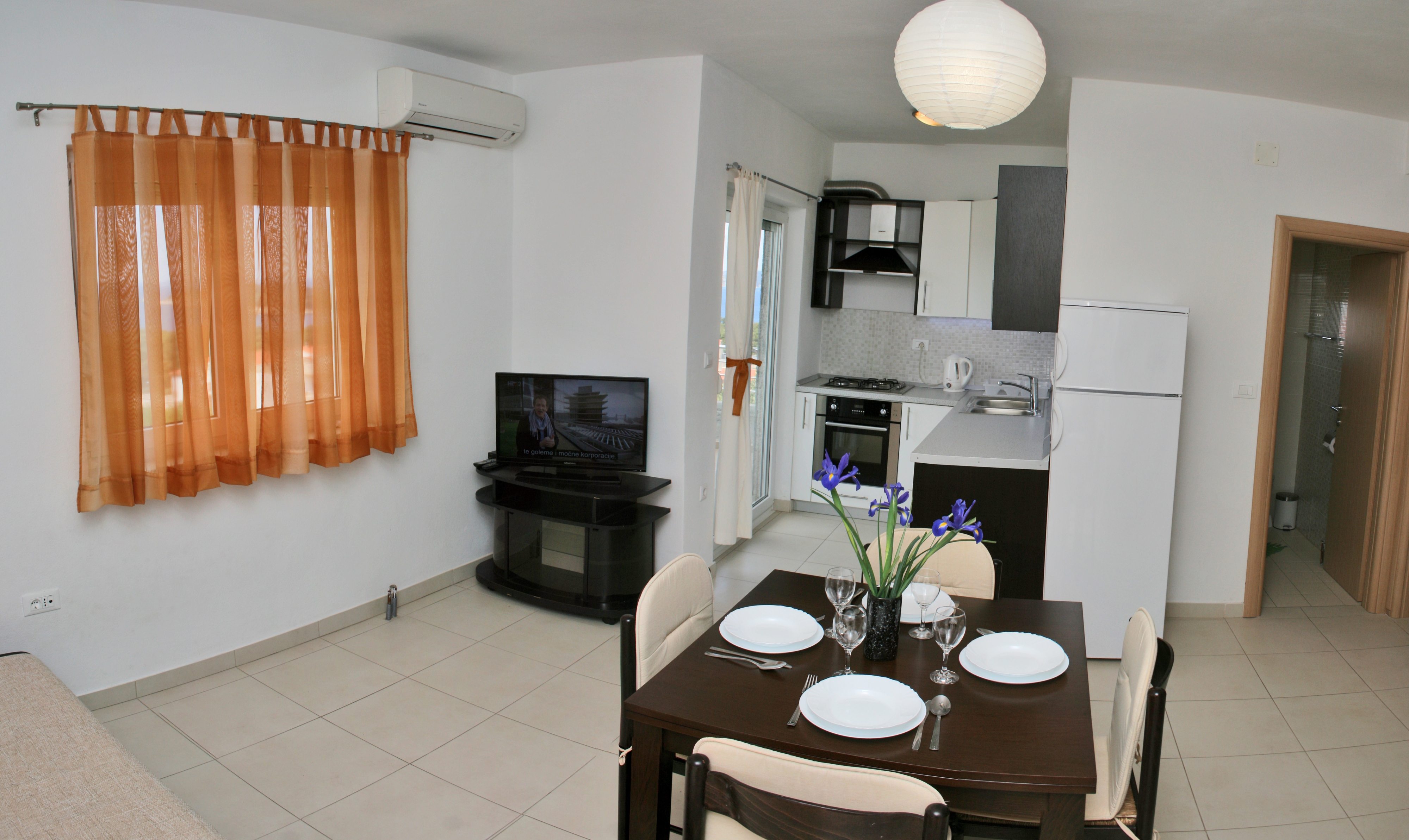 Two bedroom apartment with balcony and sea view Bilo (Primošten) (A-12870-b) Two bedroom apartment with balcony and sea view Bilo (Primošten) (A-12870-b)