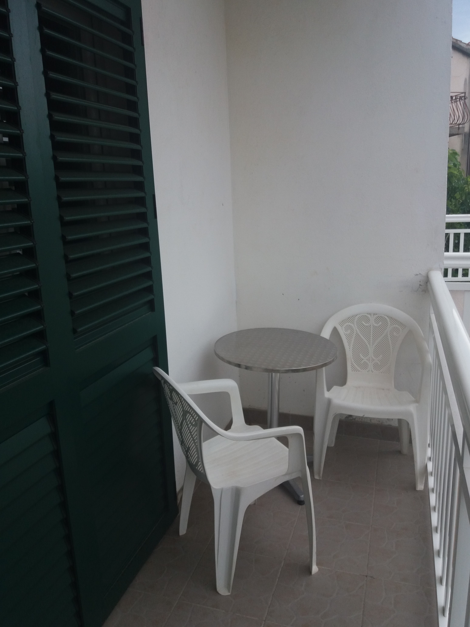 Three bedroom apartment with balcony and sea view Sućuraj, Hvar  A-a