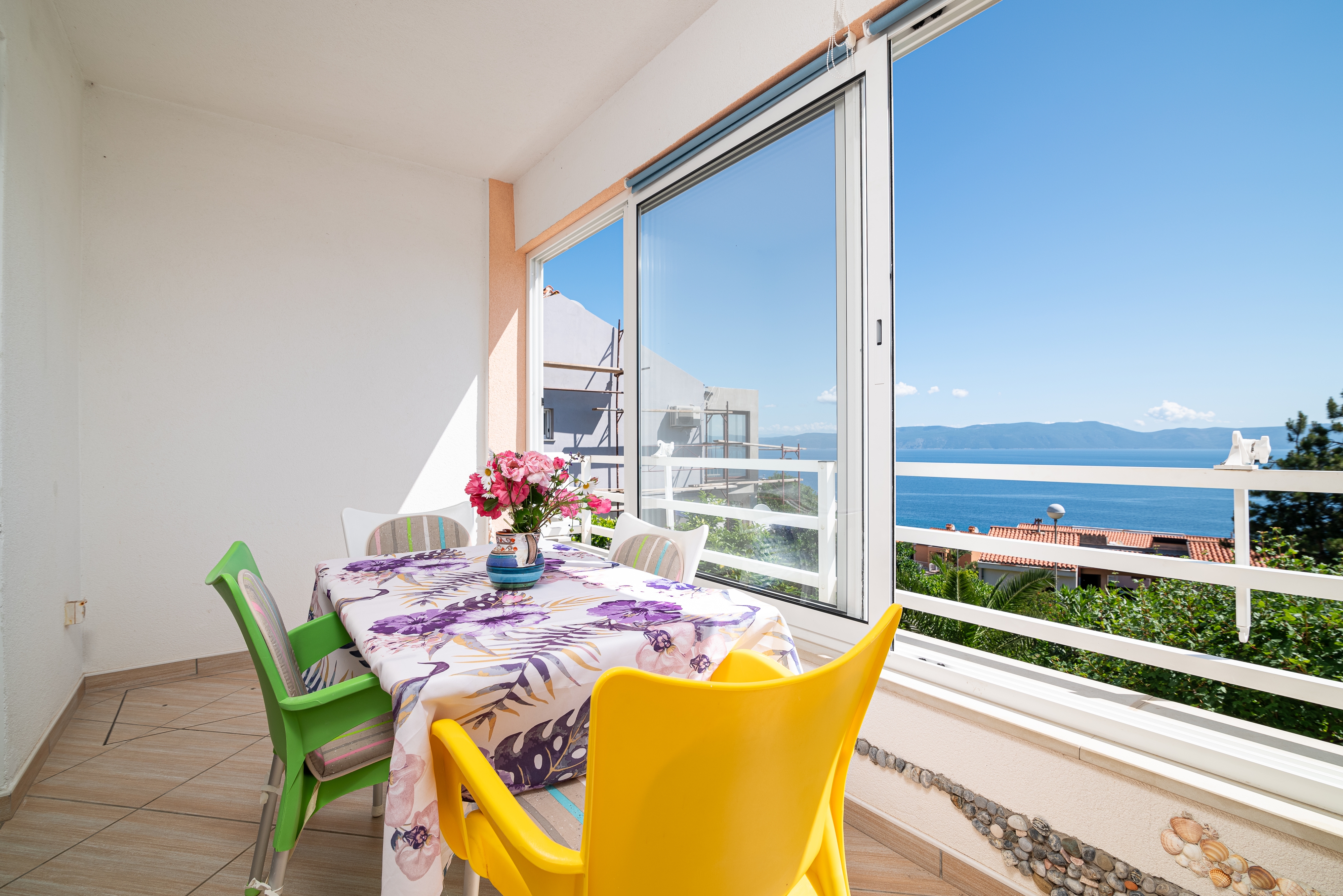One bedroom apartment with terrace and sea view Ravni, Labin  A-a