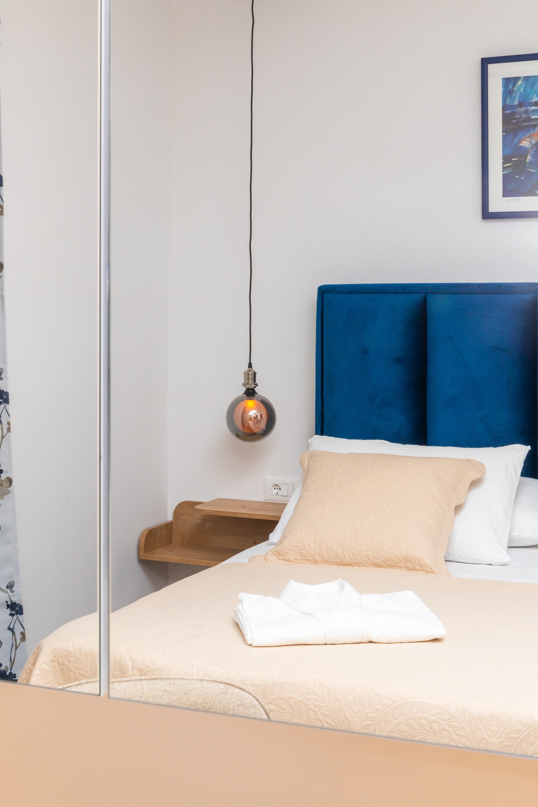 Two bedroom apartment with terrace Supetar, Brač  A-a