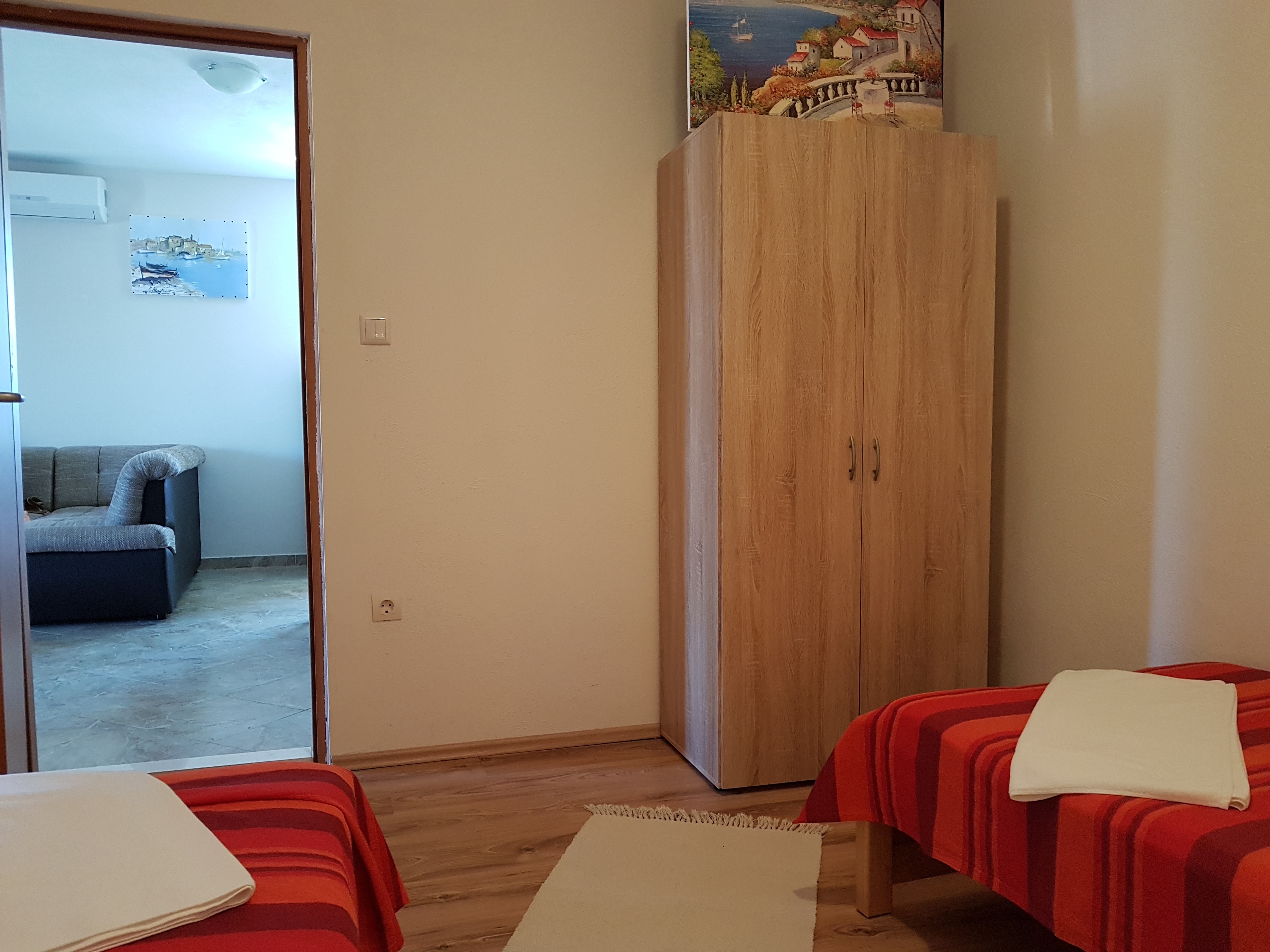 Two bedroom apartment near beach Kanica, Rogoznica  A-a