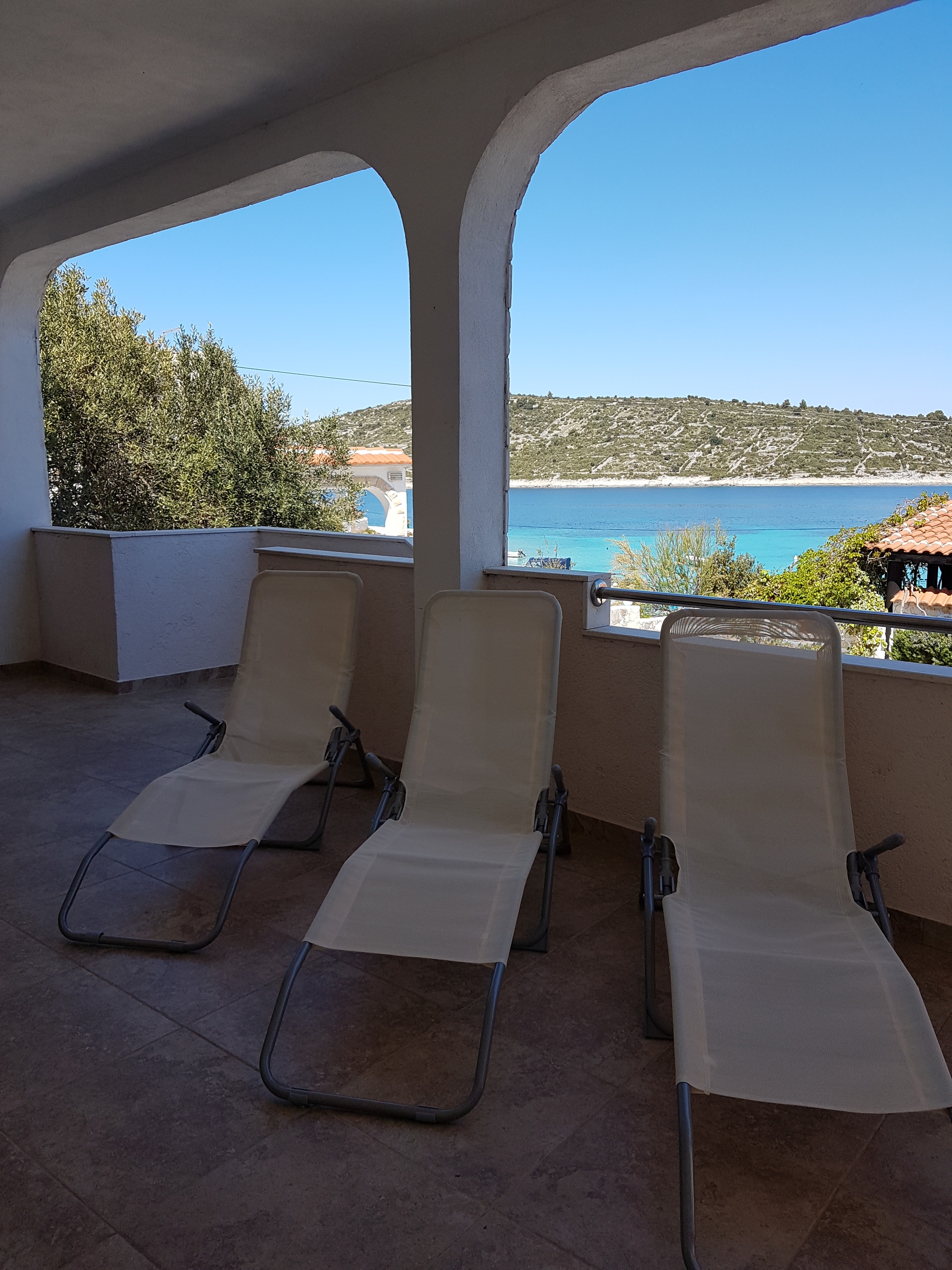 Two bedroom apartment near beach Kanica, Rogoznica  A-a