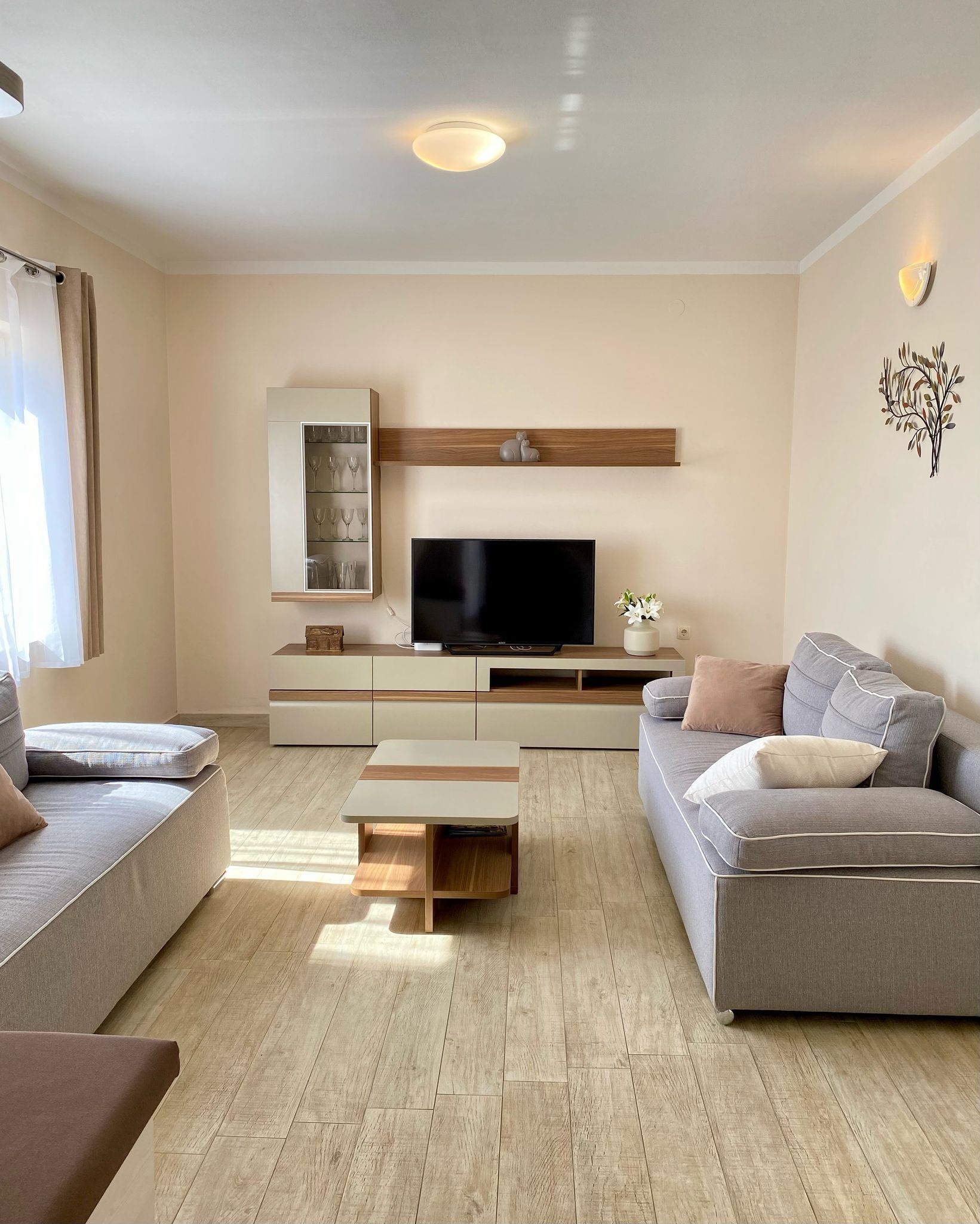 Two bedroom apartment with terrace and sea view Starigrad, Paklenica (A-12939-a)