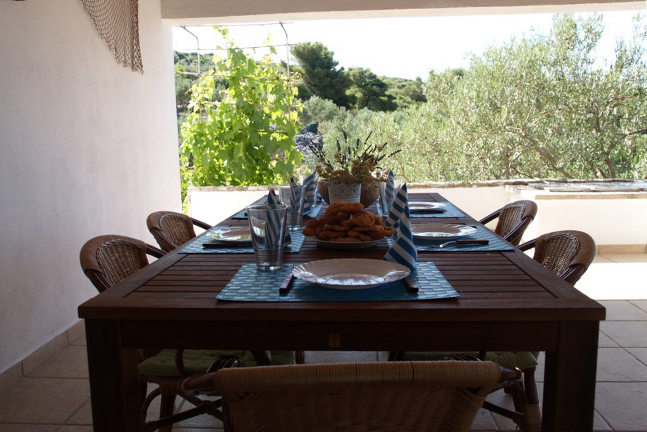 Three bedroom house near beach Cove Žinčena, Pašman  K