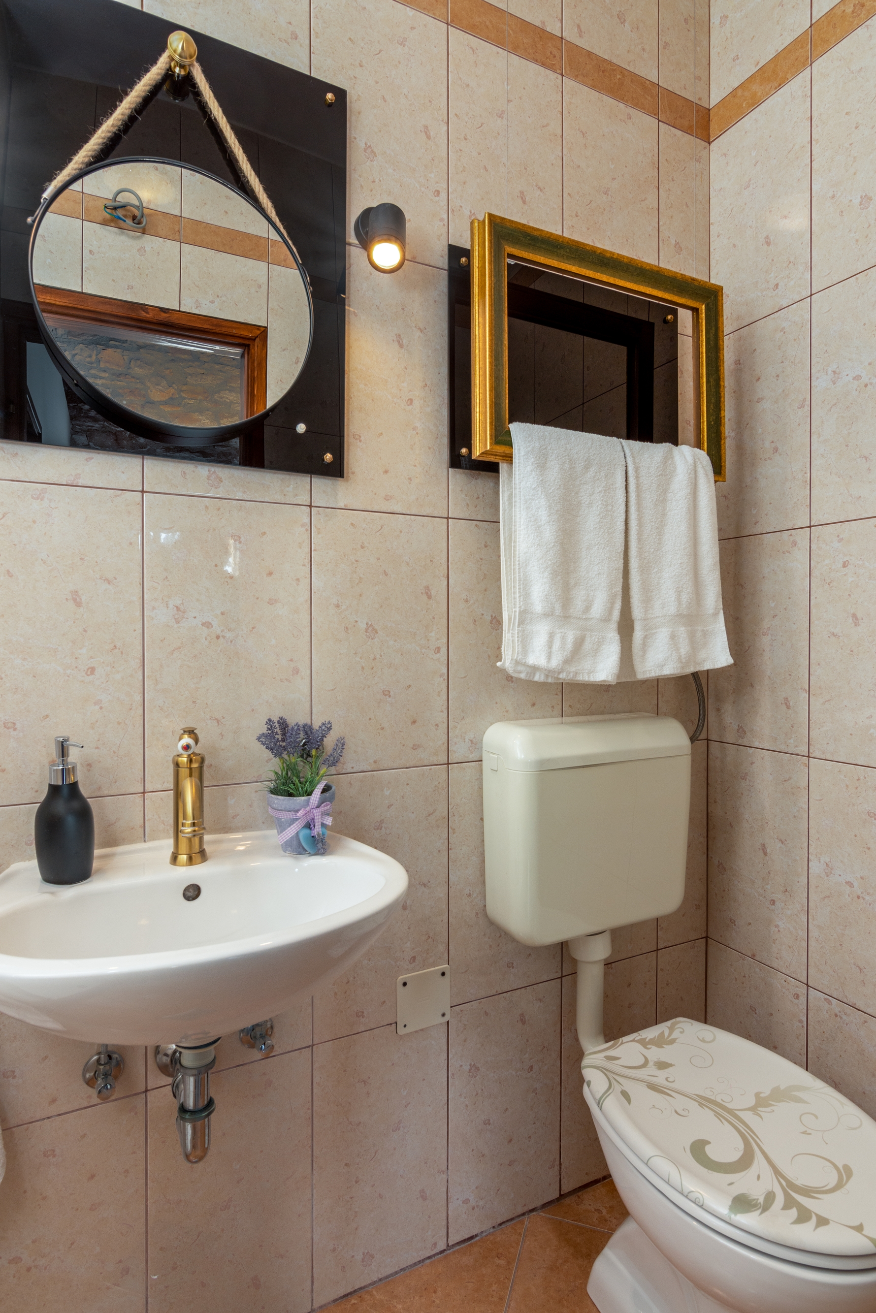 One bedroom apartment with terrace Loborika, Pula  A-a