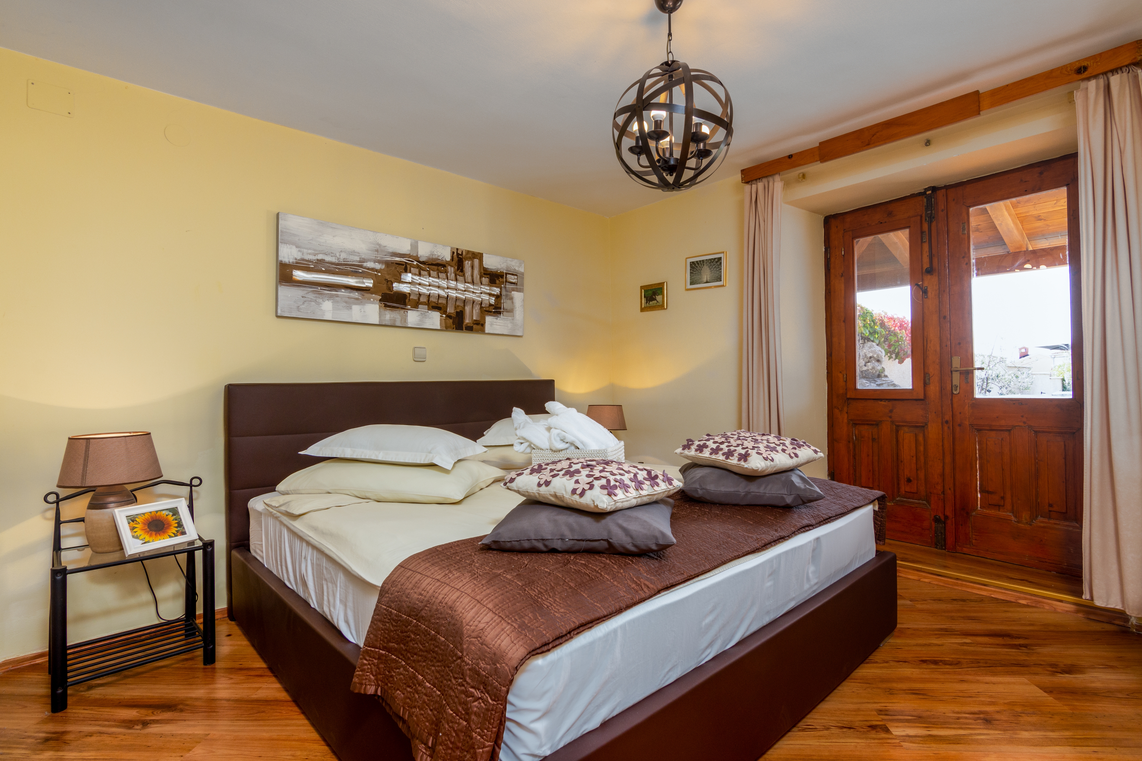 Room with terrace Loborika, Pula (S-12983-a) Room with terrace Loborika, Pula (S-12983-a)