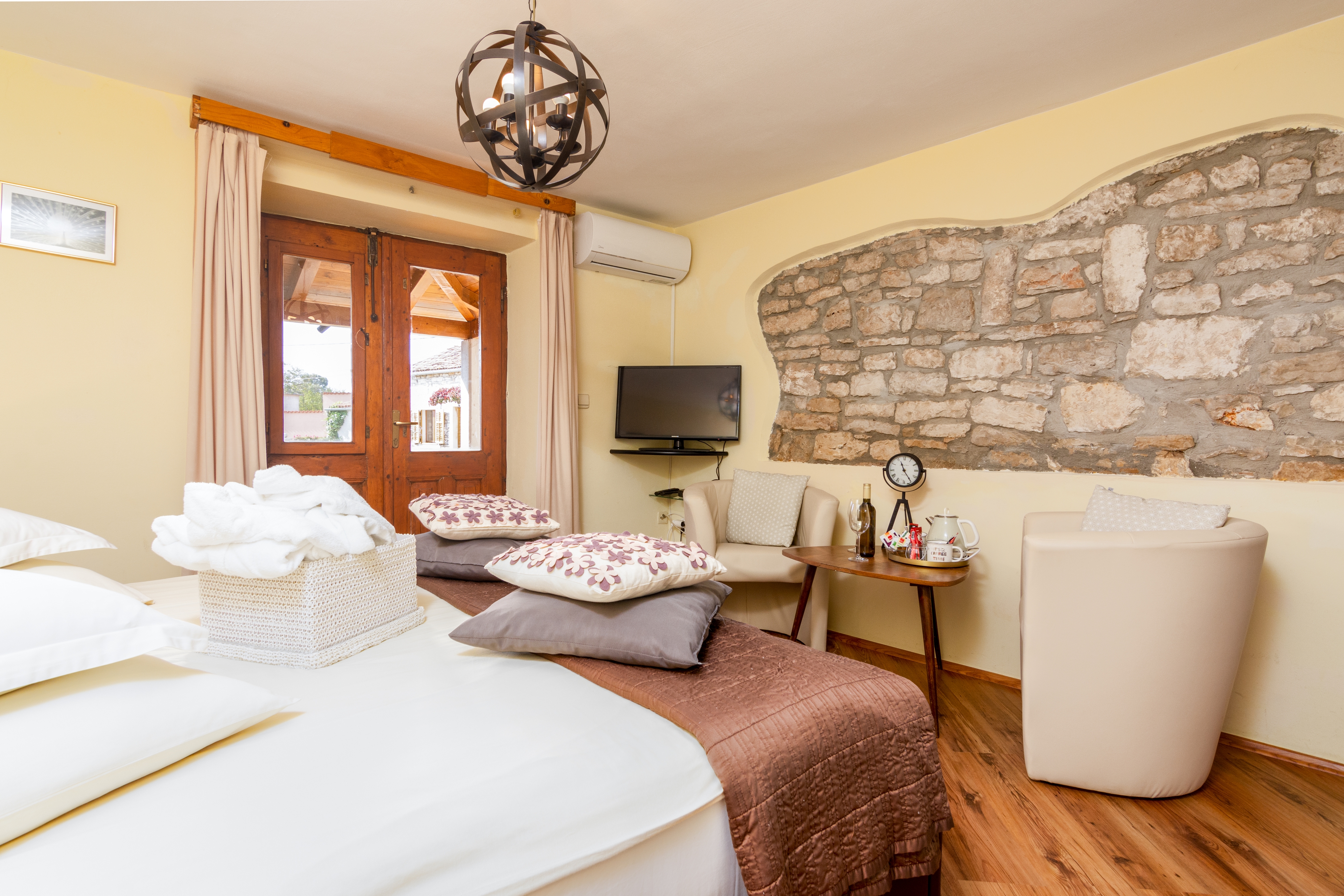 Top Pula Loborika Top Pula Loborika