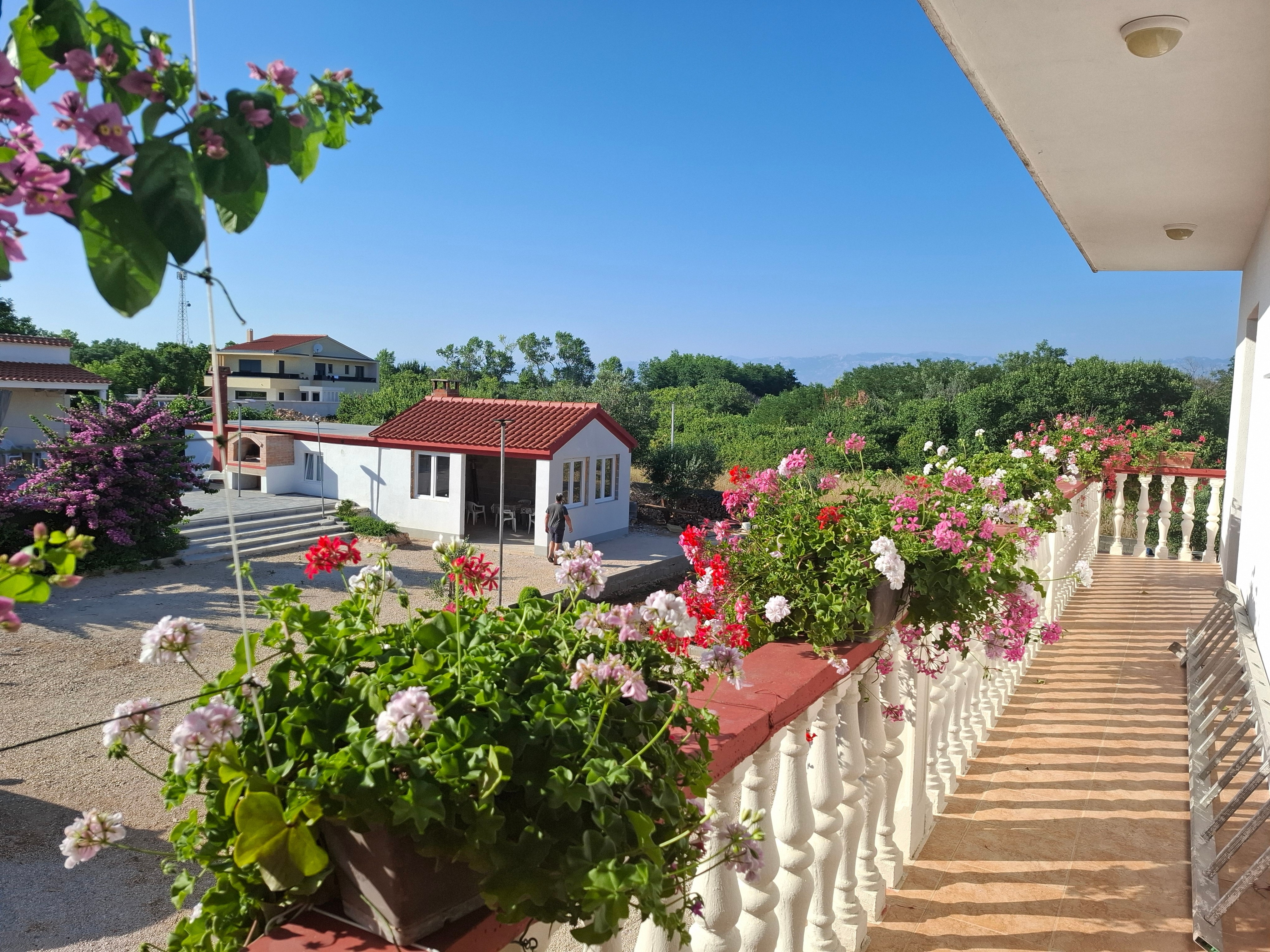 Two bedroom apartment with terrace Privlaka, Zadar (A-12985-a)