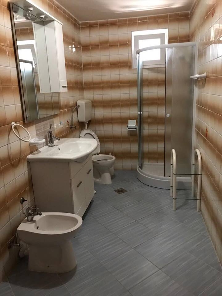 Three bedroom apartment with terrace and sea view Zaton, Zadar  A-b