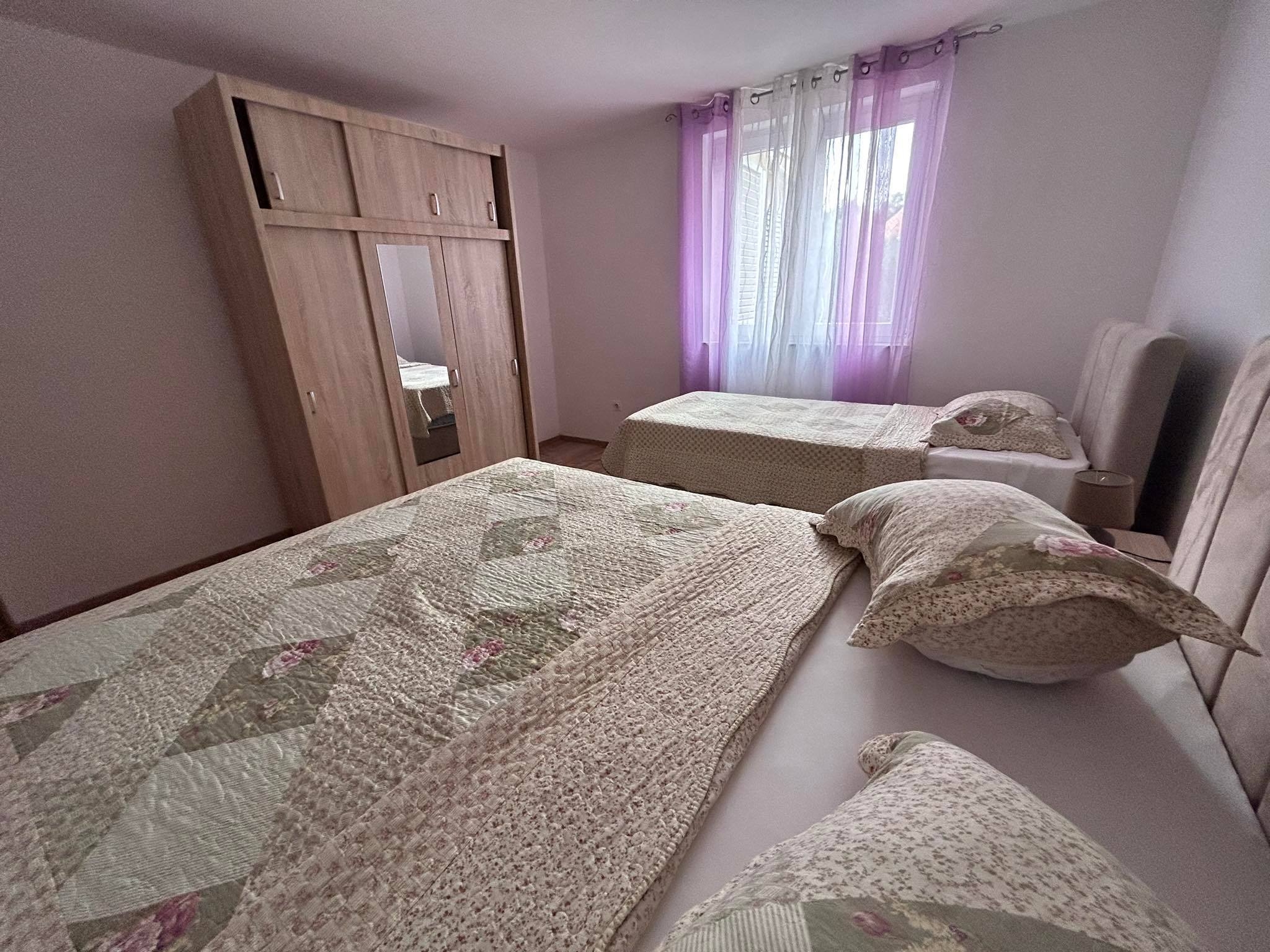 Three bedroom apartment with terrace and sea view Zaton, Zadar  A-b