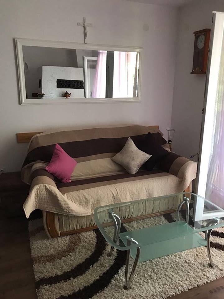 Three bedroom apartment with terrace and sea view Zaton, Zadar  A-b