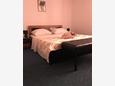 Schlafzimmer 1 Zaton, Schlafzimmer 1 in folgender Unterkunftsart apartment, Haustiere erlaubt und WiFi.
