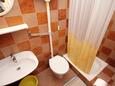 Koupelna Ivan Dolac, Koupelna v ubytování typu apartment.