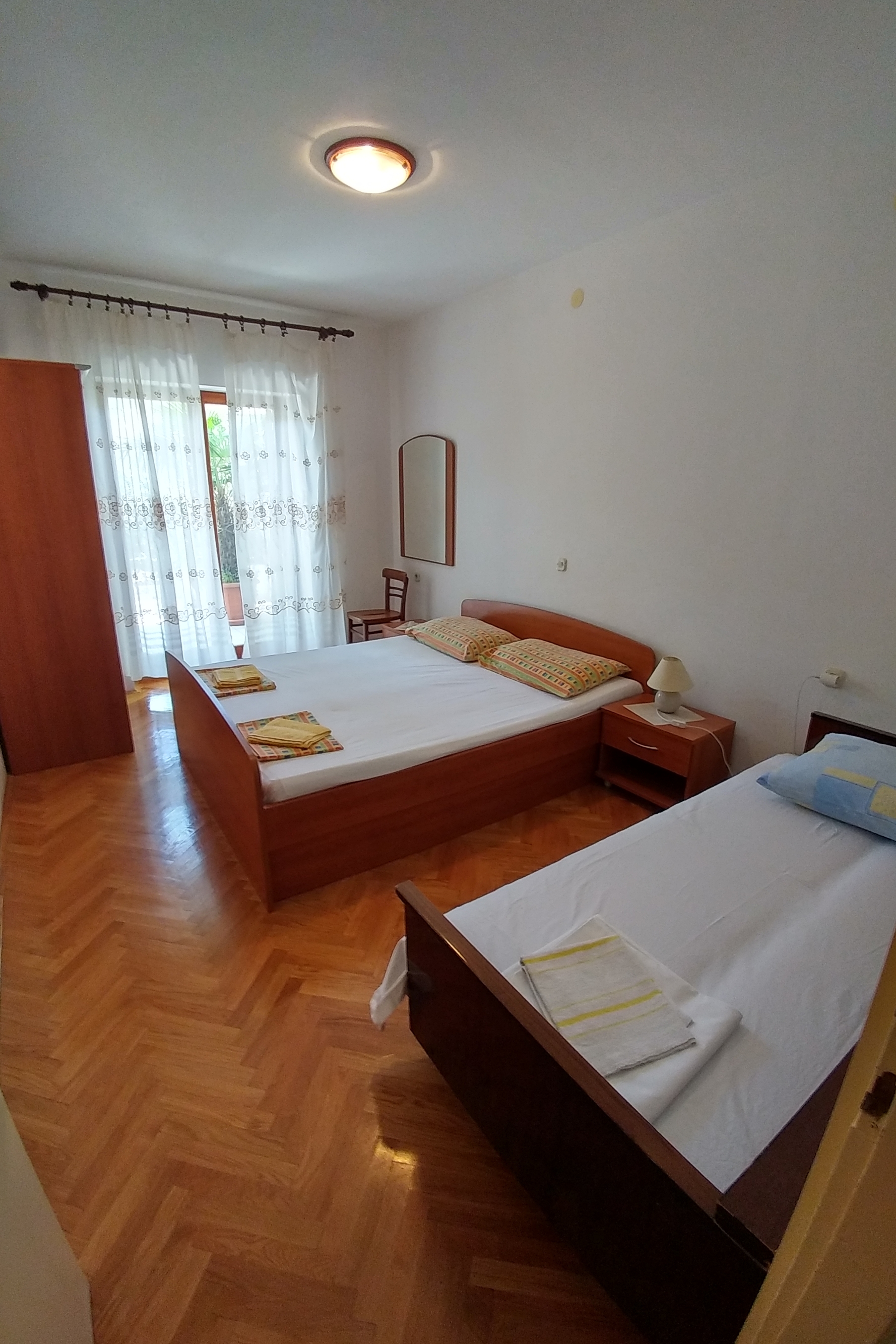Two bedroom apartment with terrace Novalja, Pag  A-a