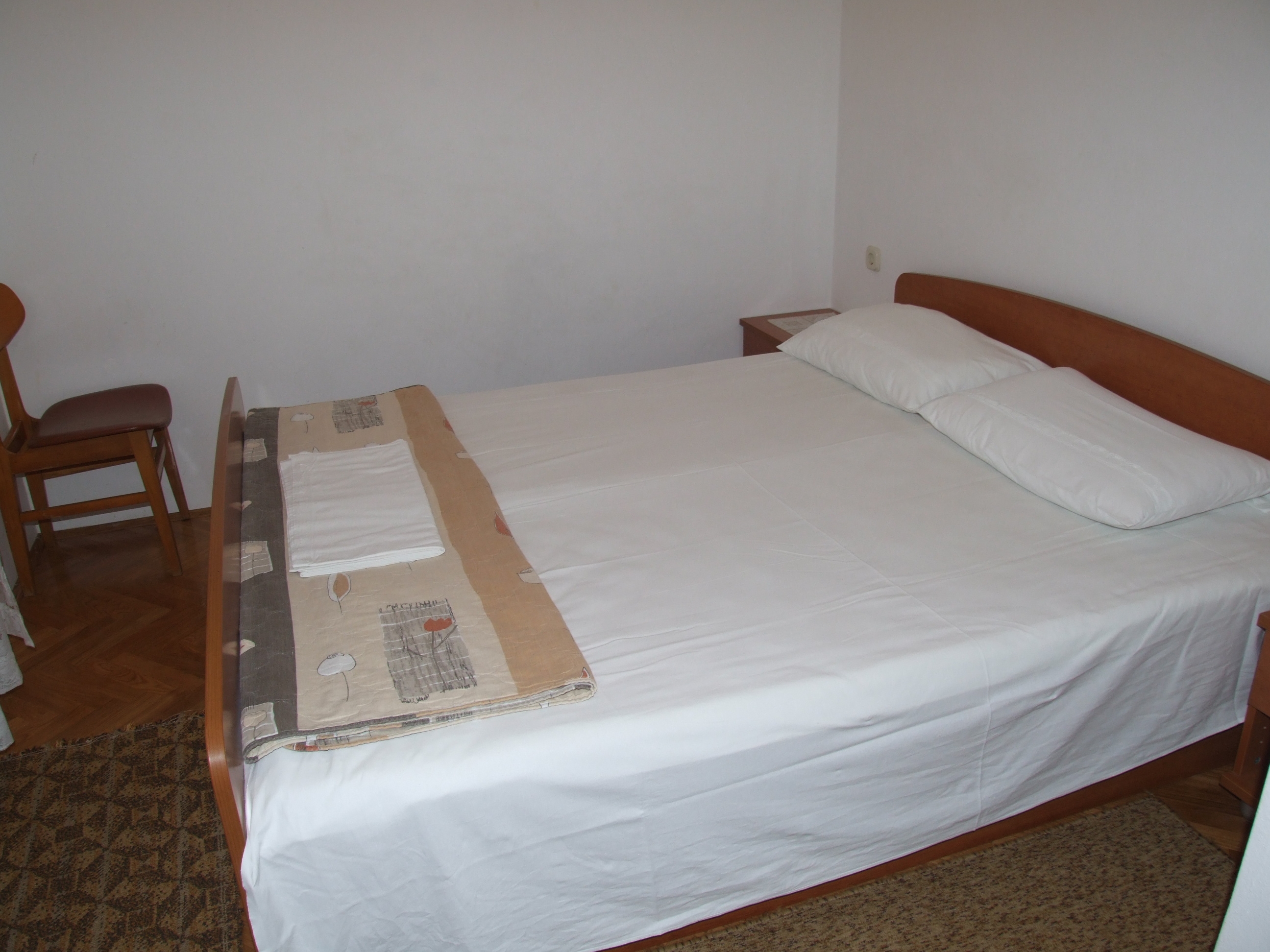 Two bedroom apartment with terrace Novalja, Pag  A-a