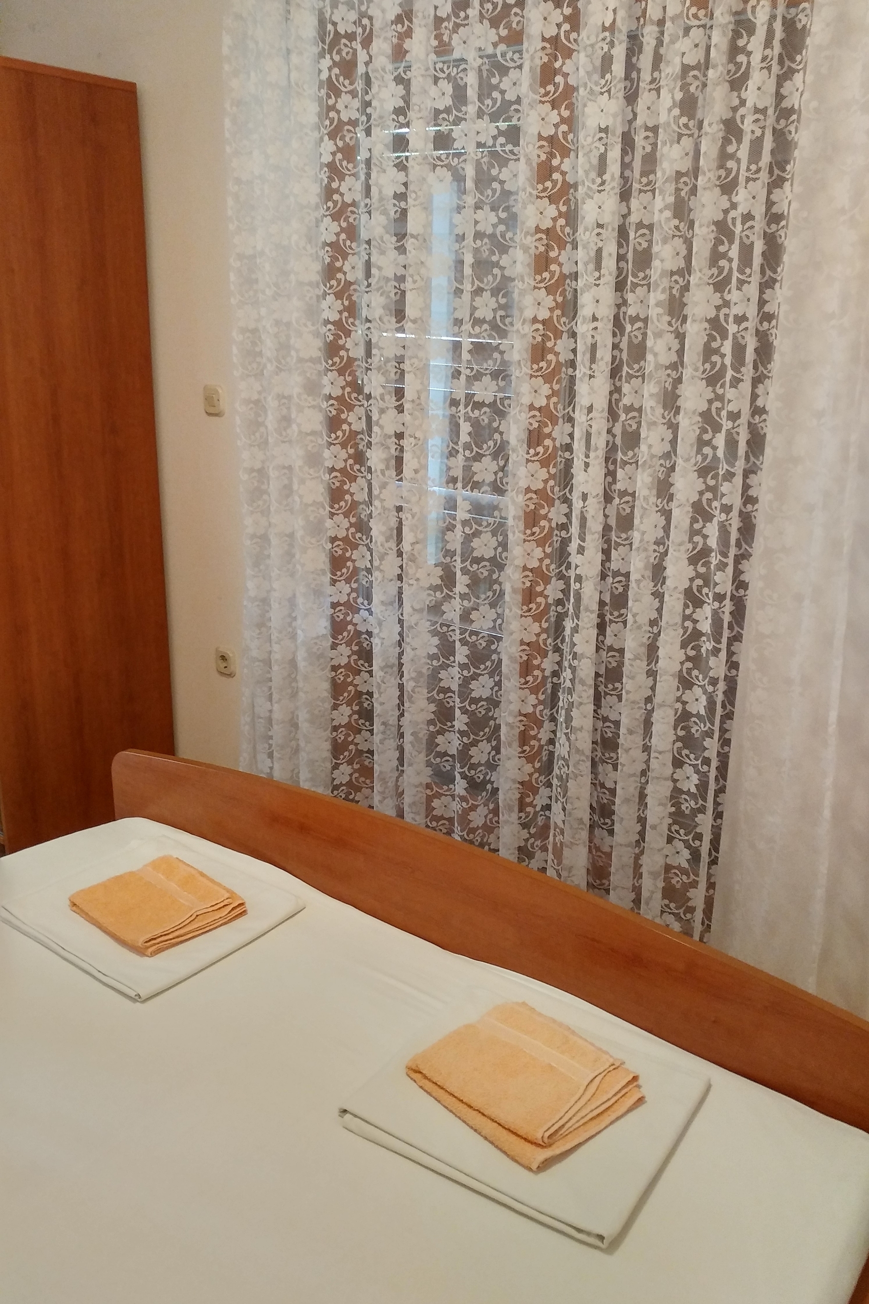 Two bedroom apartment with terrace Novalja, Pag  A-a