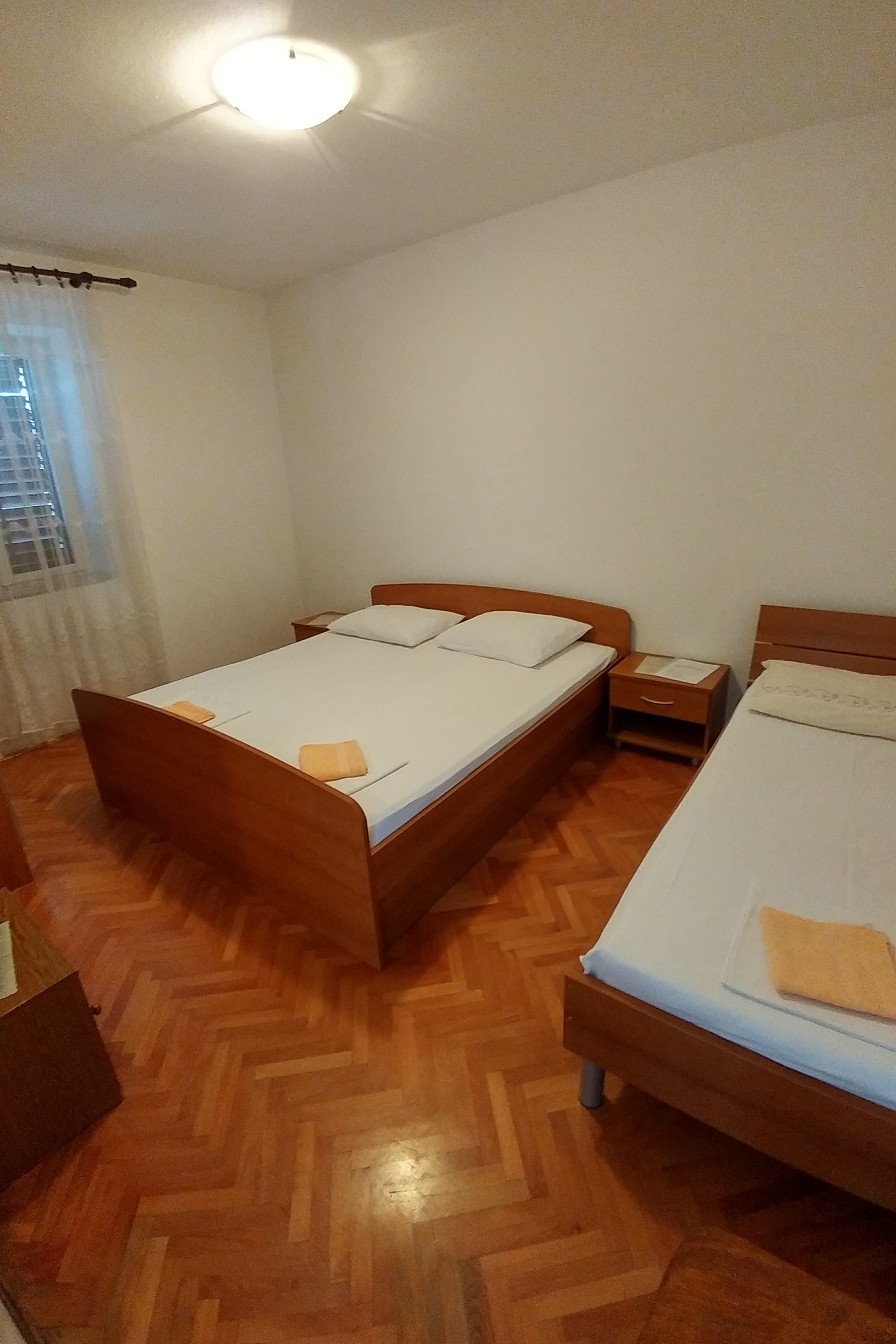 Two bedroom apartment with terrace Novalja, Pag  A-b