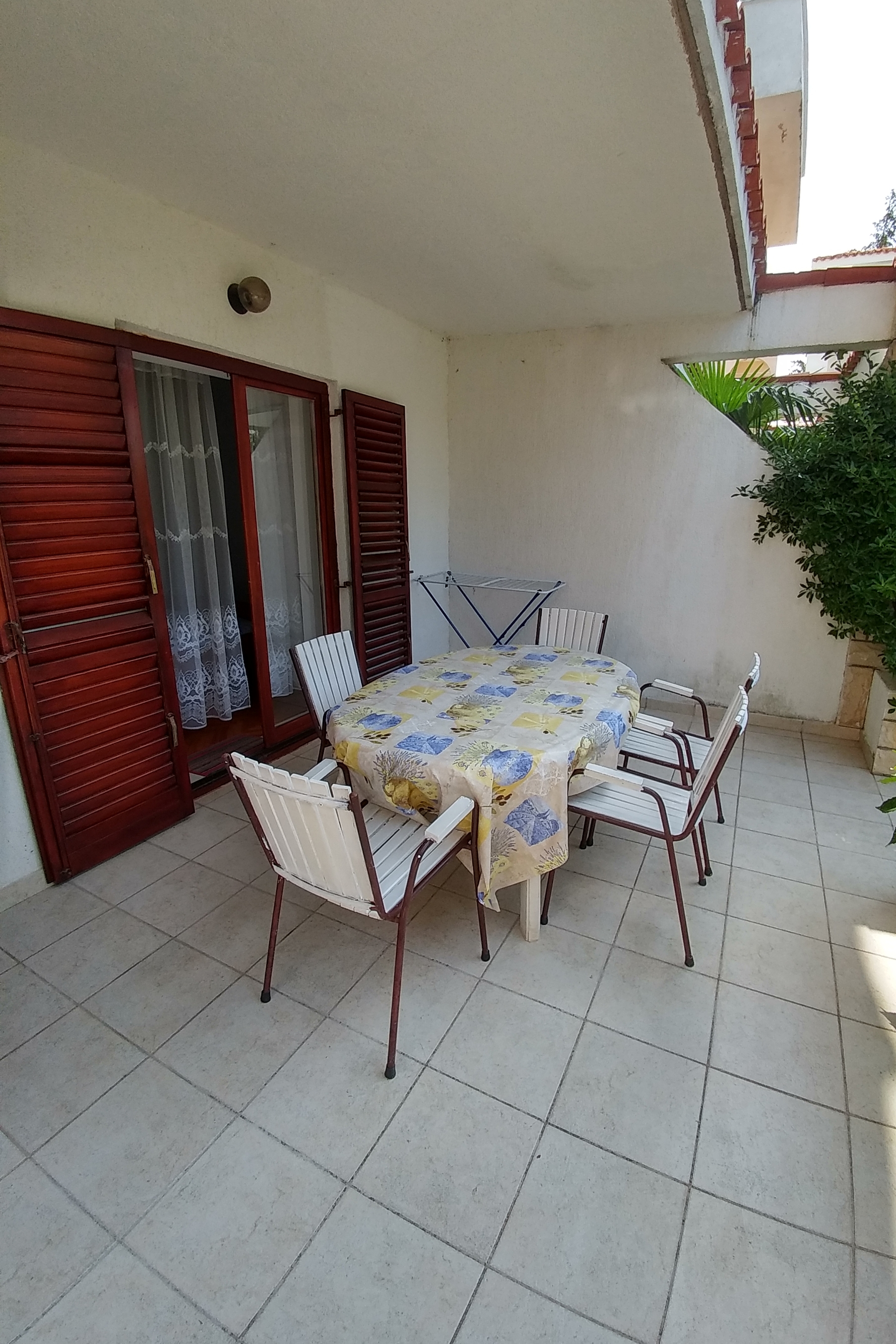 Two bedroom apartment with terrace Novalja, Pag  A-b