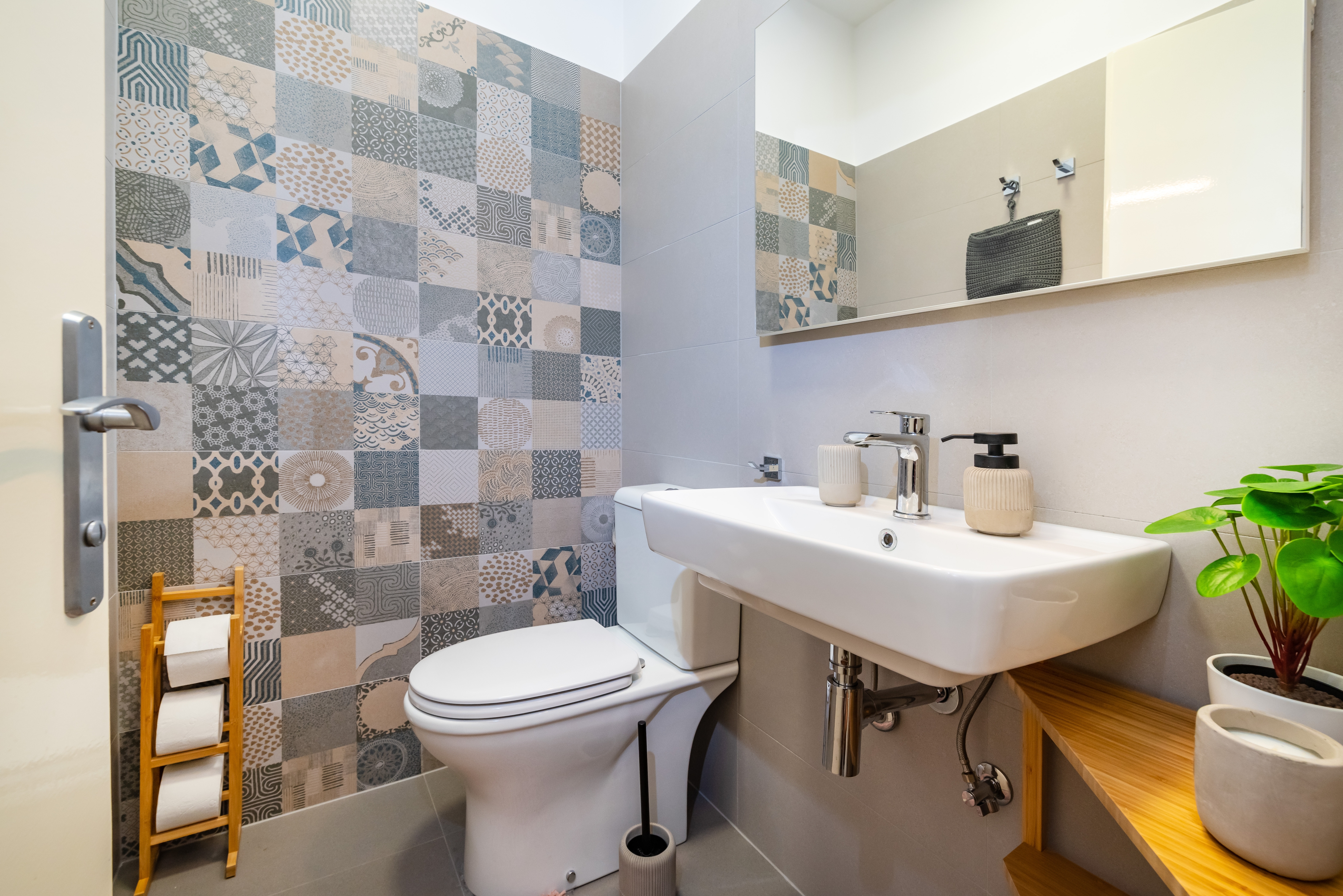 Two bedroom apartment with terrace Mandre, Pag  A-a