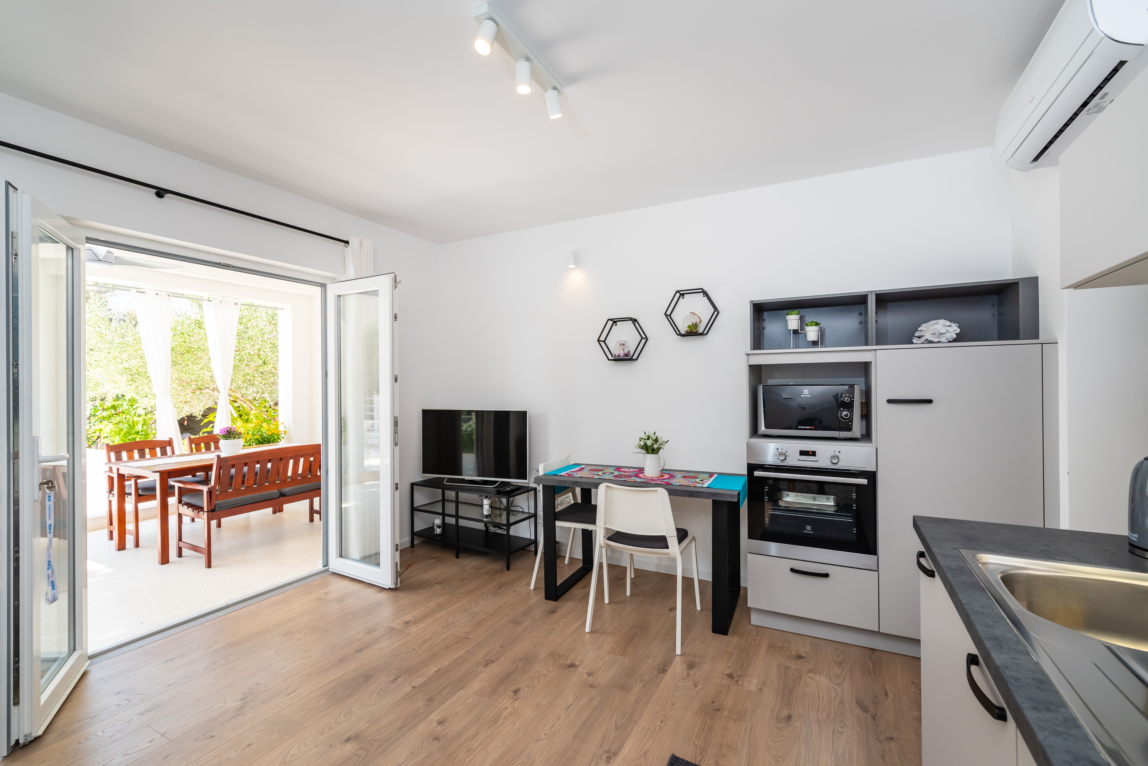 Top Pag Mandre Top Pag Mandre