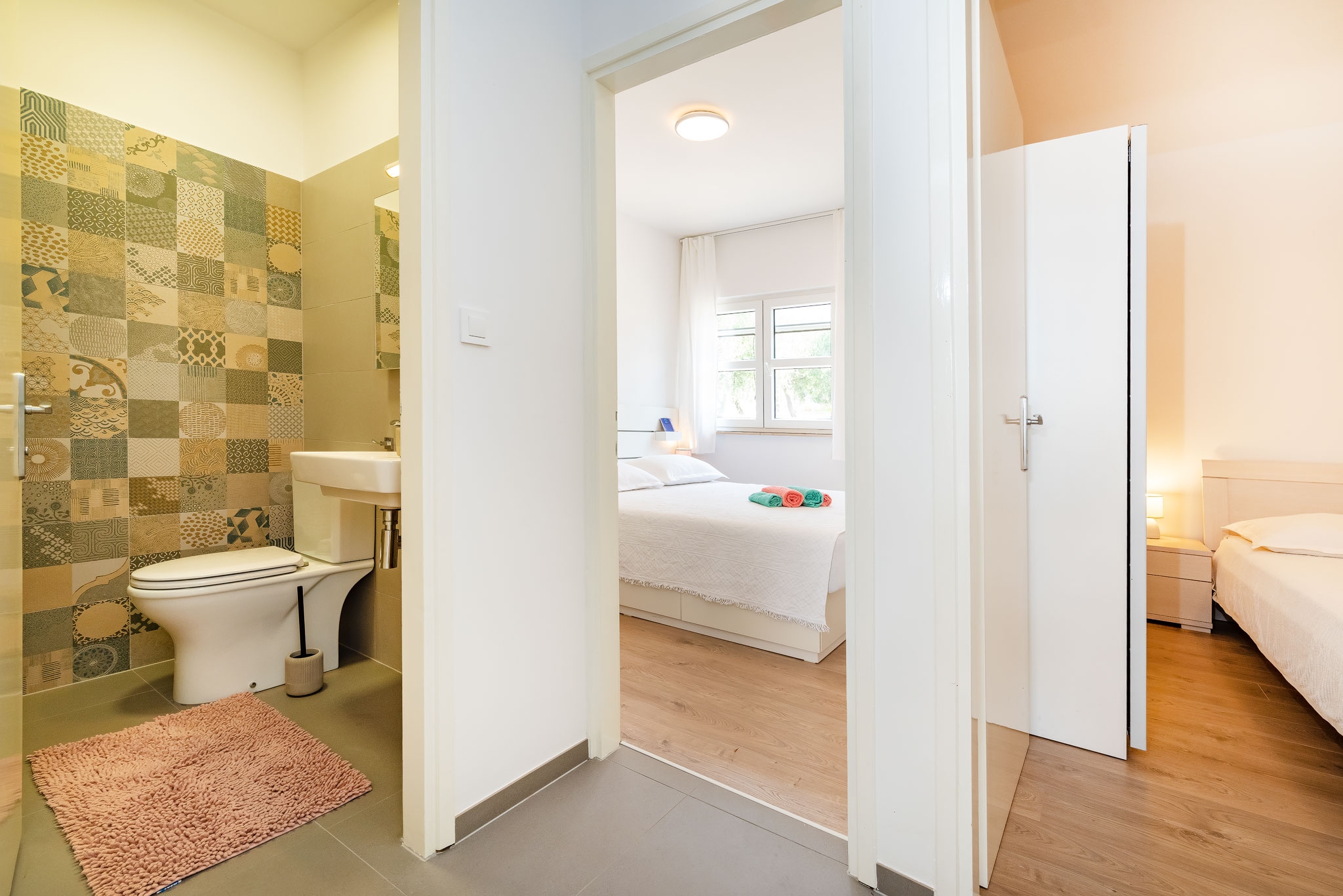 Two bedroom apartment with terrace Mandre, Pag  A-a