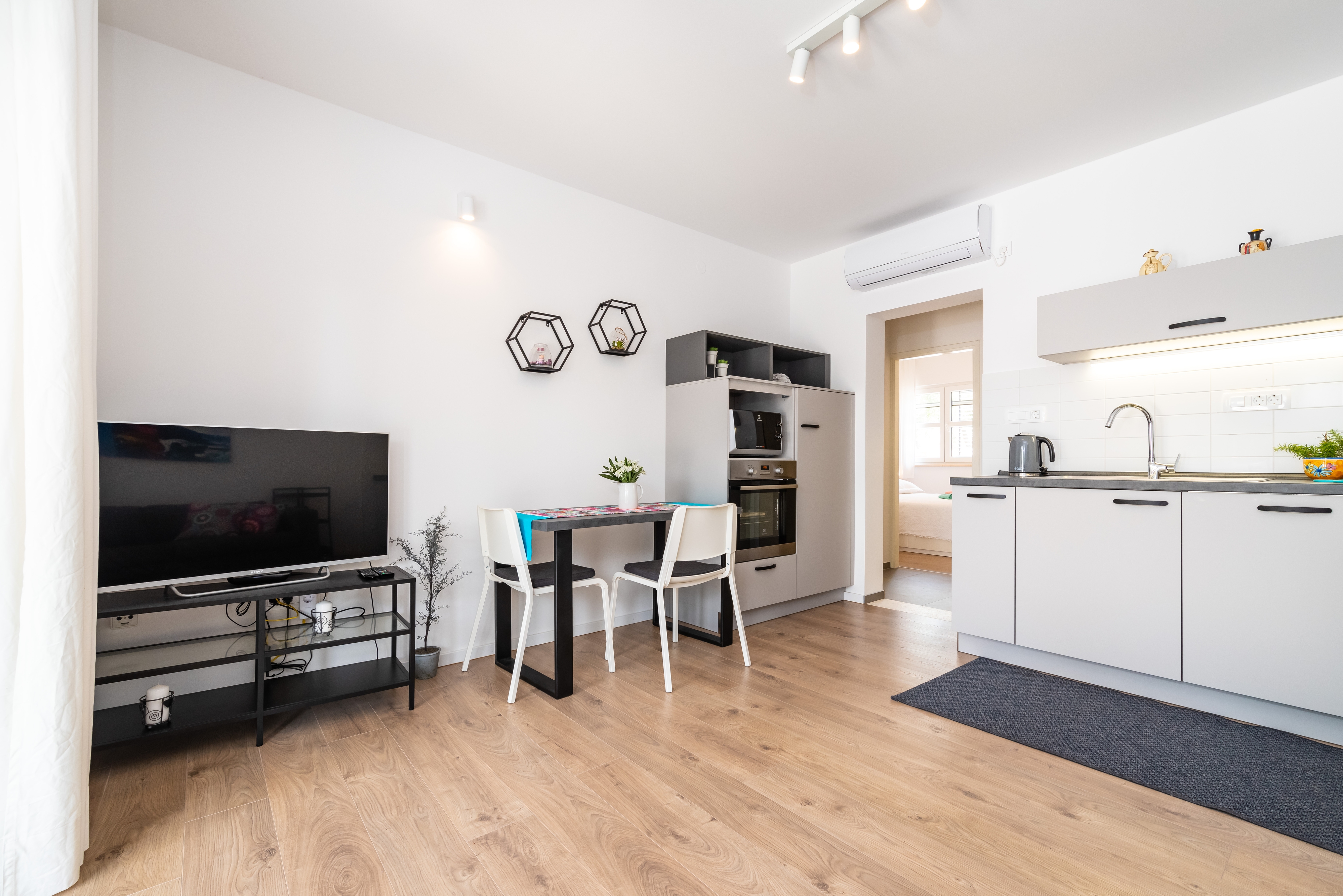 Top Pag Mandre Top Pag Mandre