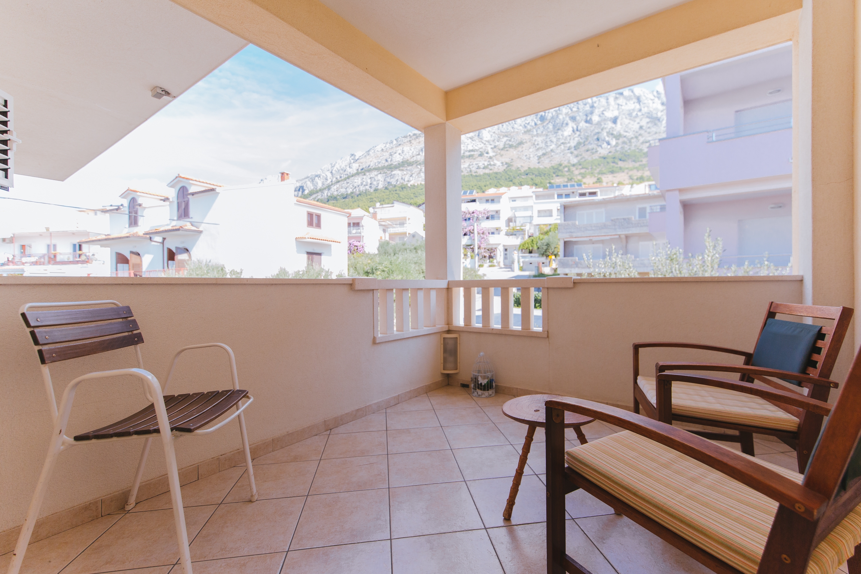 One bedroom apartment with terrace and sea view Nemira, Omiš  A-b