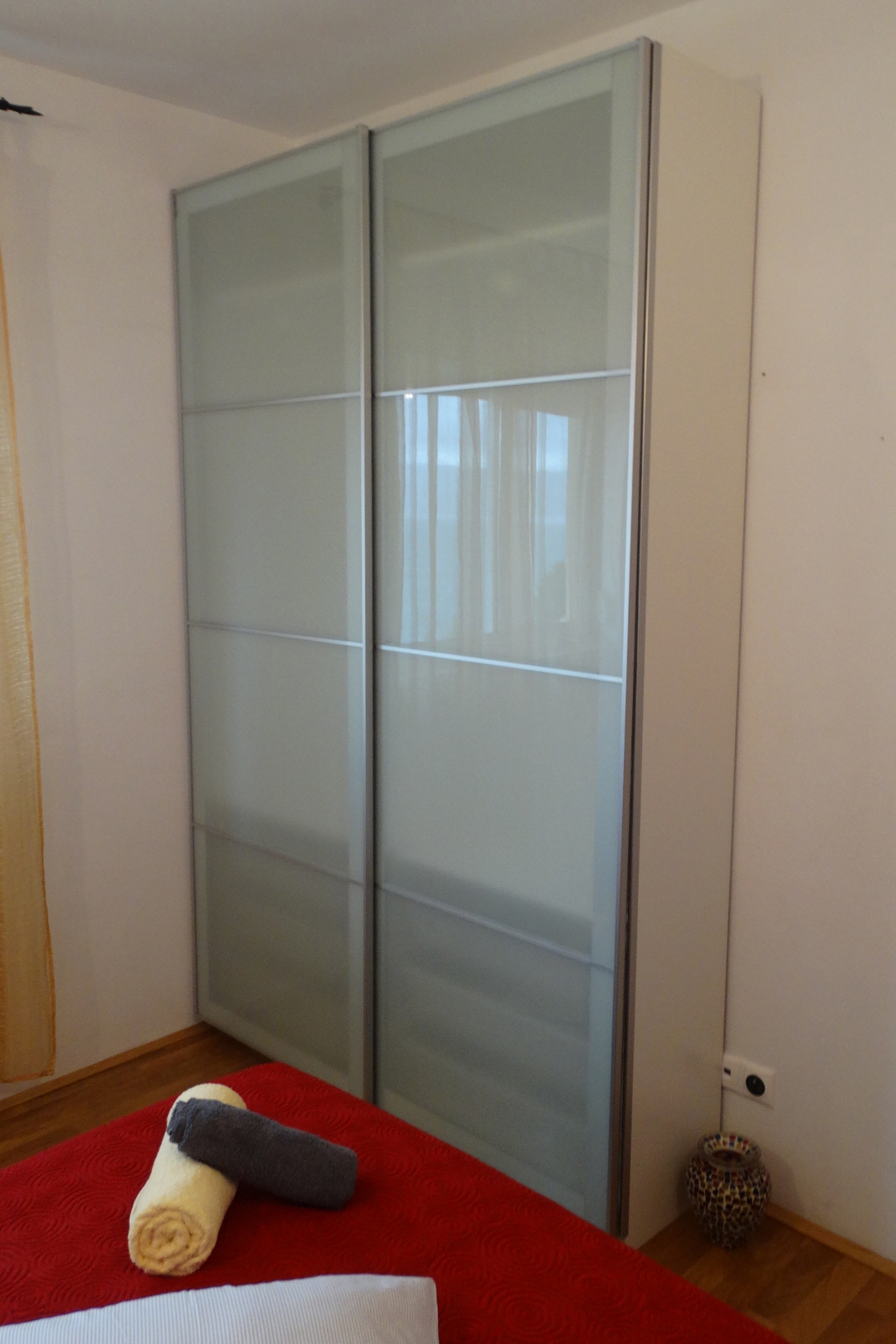 Two bedroom apartment with terrace and sea view Nemira, Omiš  A-c