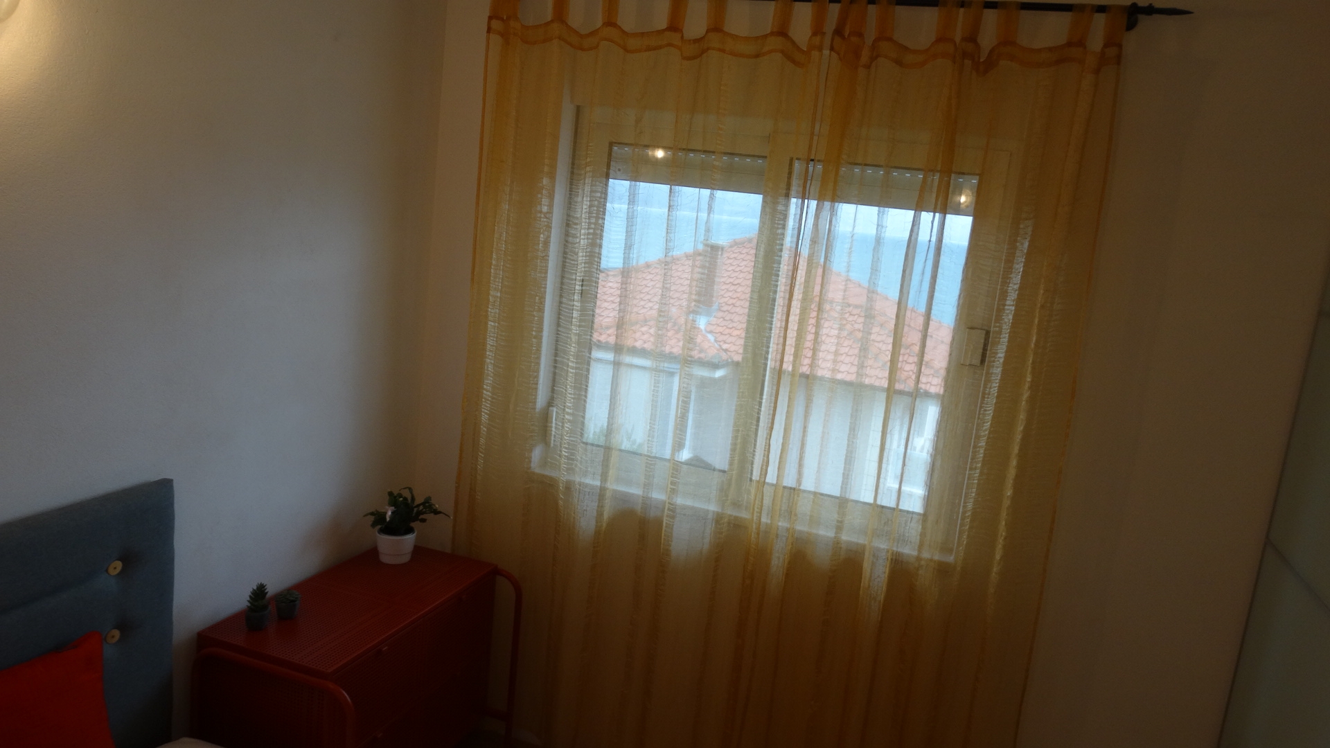Two bedroom apartment with terrace and sea view Nemira, Omiš  A-c