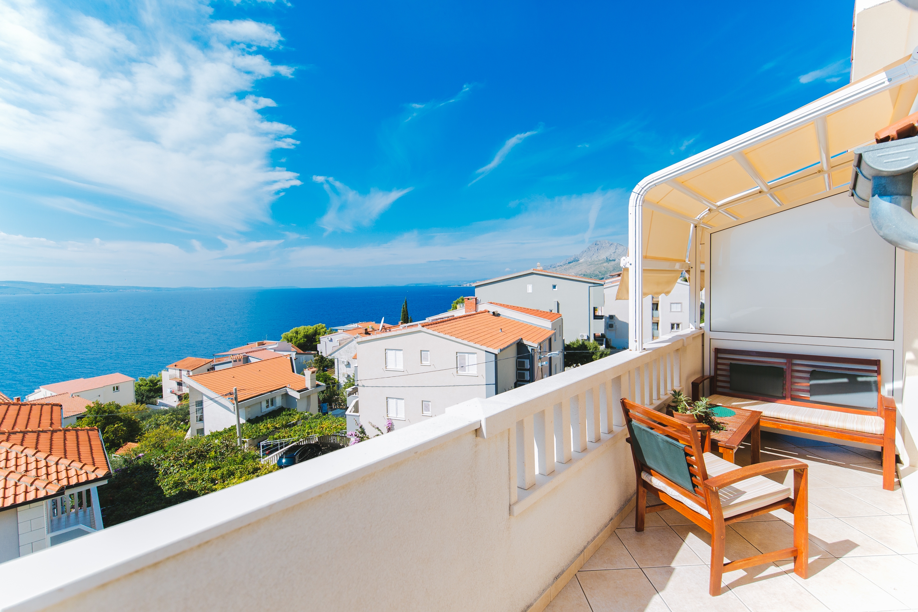 Two bedroom apartment with terrace and sea view Nemira, Omiš  A-d