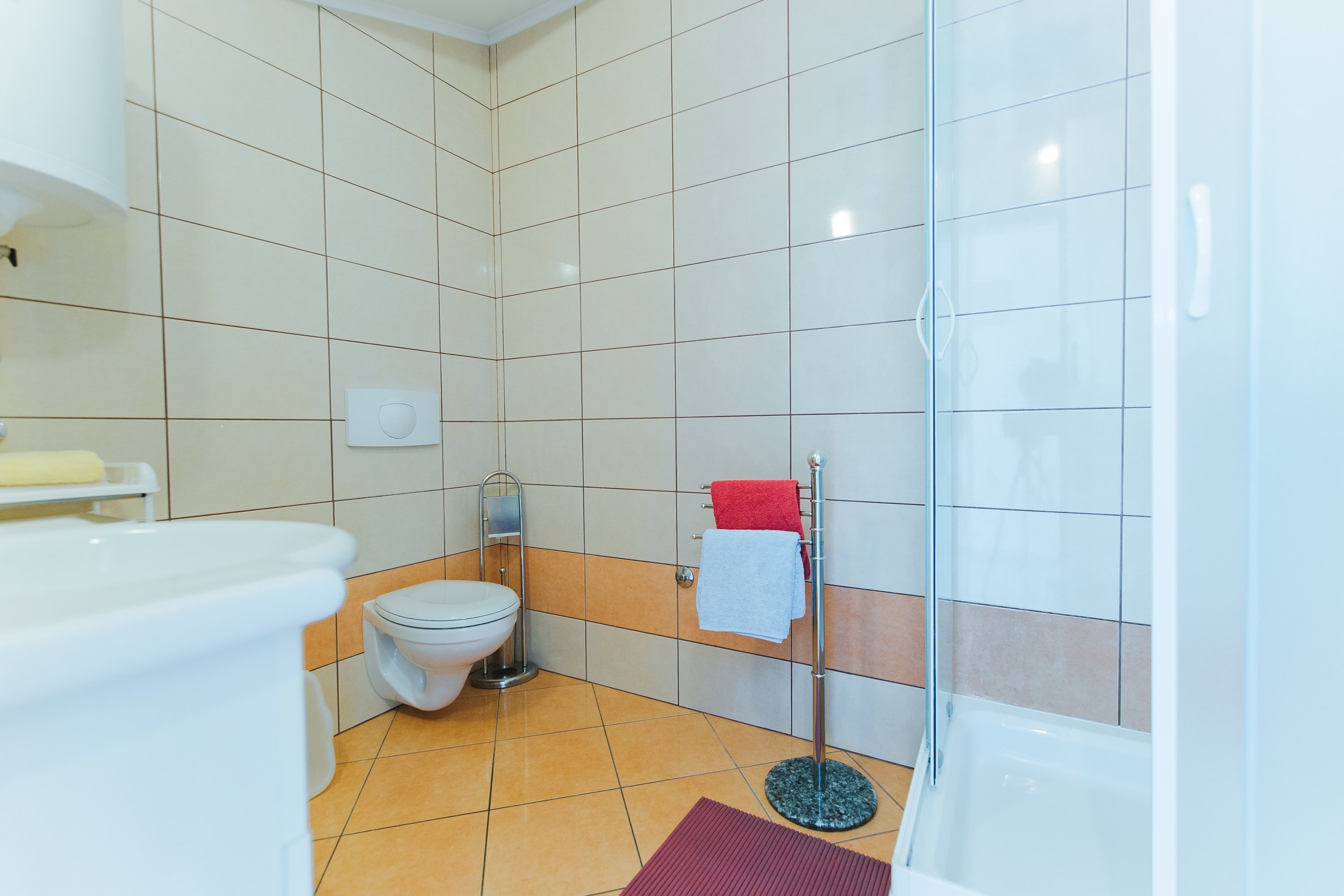 Two bedroom apartment with terrace and sea view Nemira, Omiš  A-e