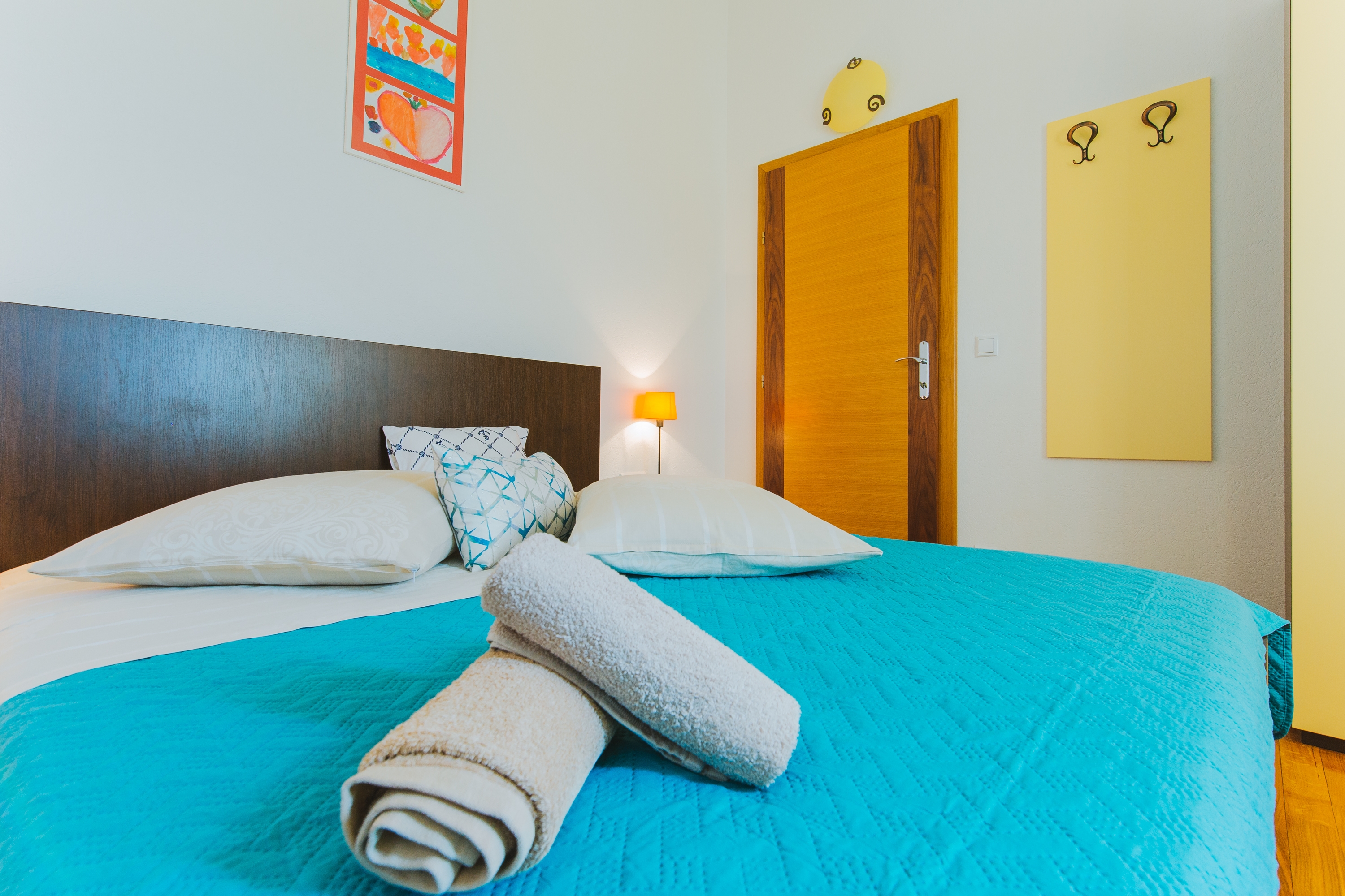 Two bedroom apartment with terrace and sea view Nemira, Omiš  A-e