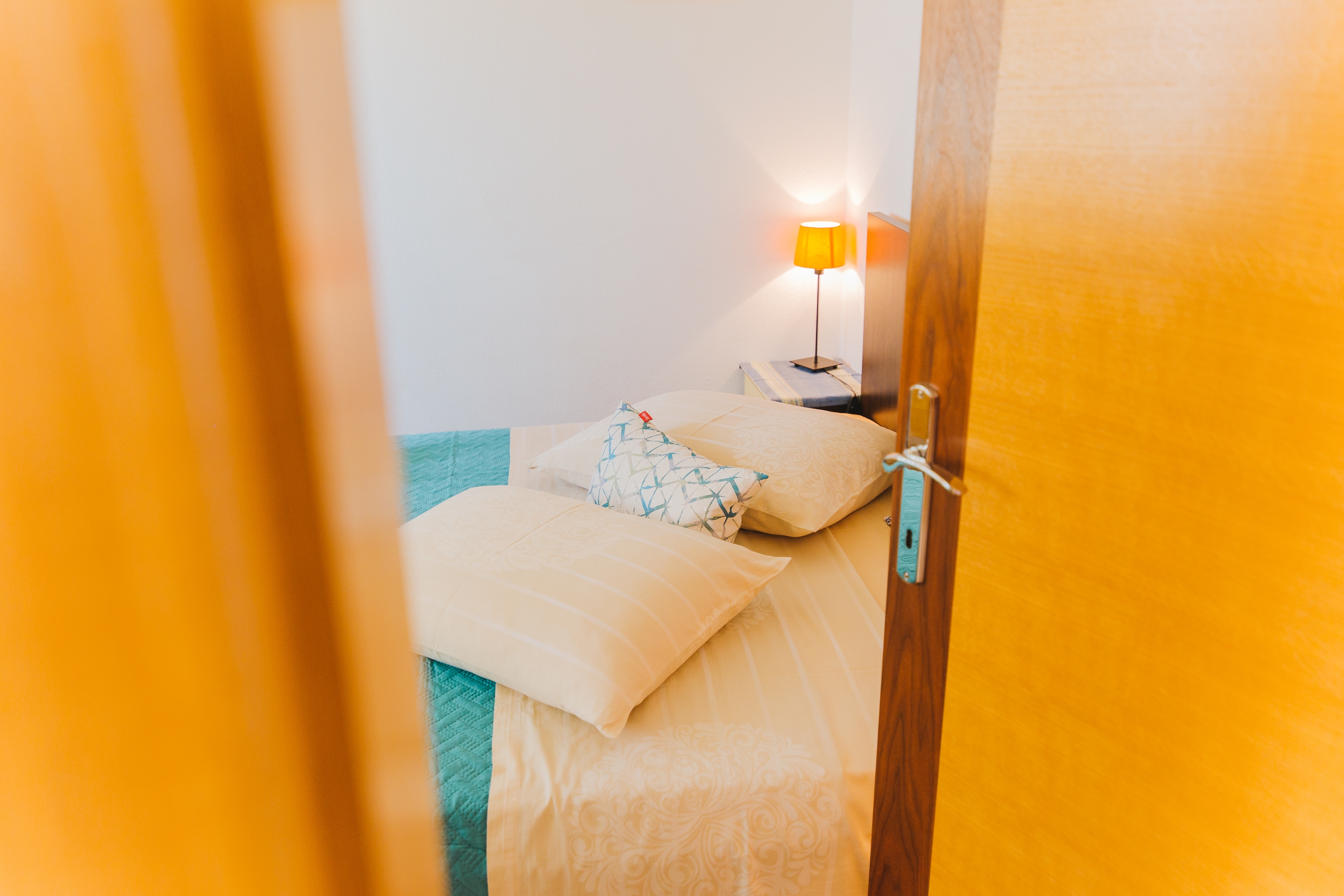 Two bedroom apartment with terrace and sea view Nemira, Omiš  A-e