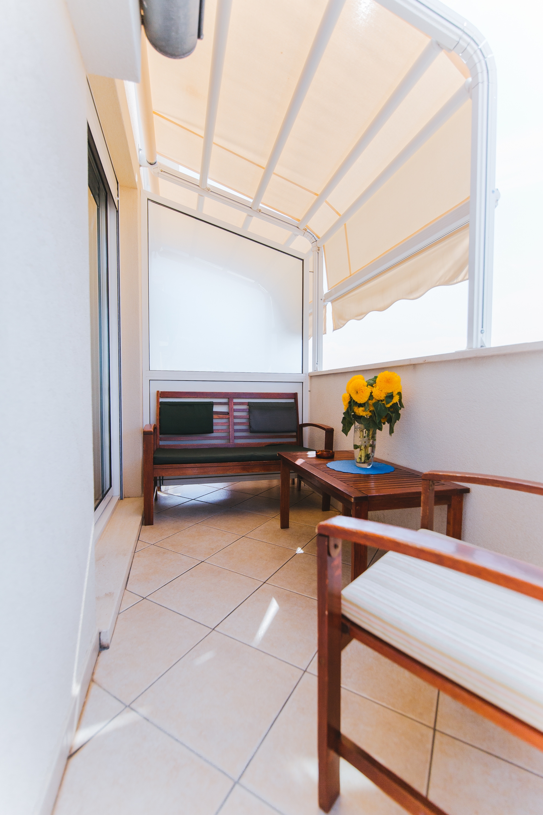 Two bedroom apartment with terrace and sea view Nemira, Omiš  A-e