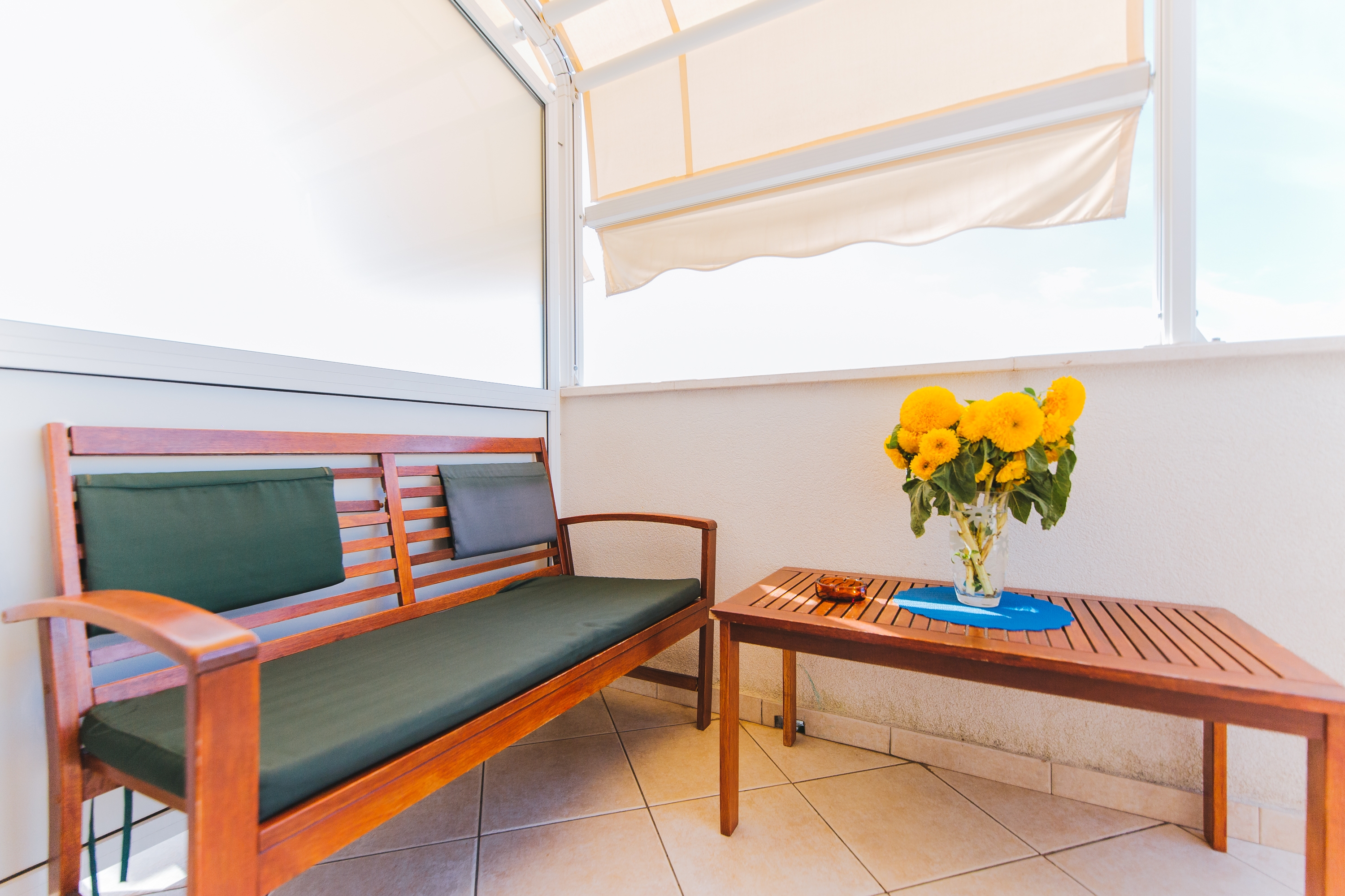 Two bedroom apartment with terrace and sea view Nemira, Omiš  A-e