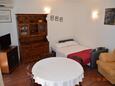 Obývací pokoj Kožino, Obývací pokoj v ubytování typu apartment, s klimatizací a WiFi.