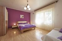 Apartments and Rooms - Trogir (Trogir)