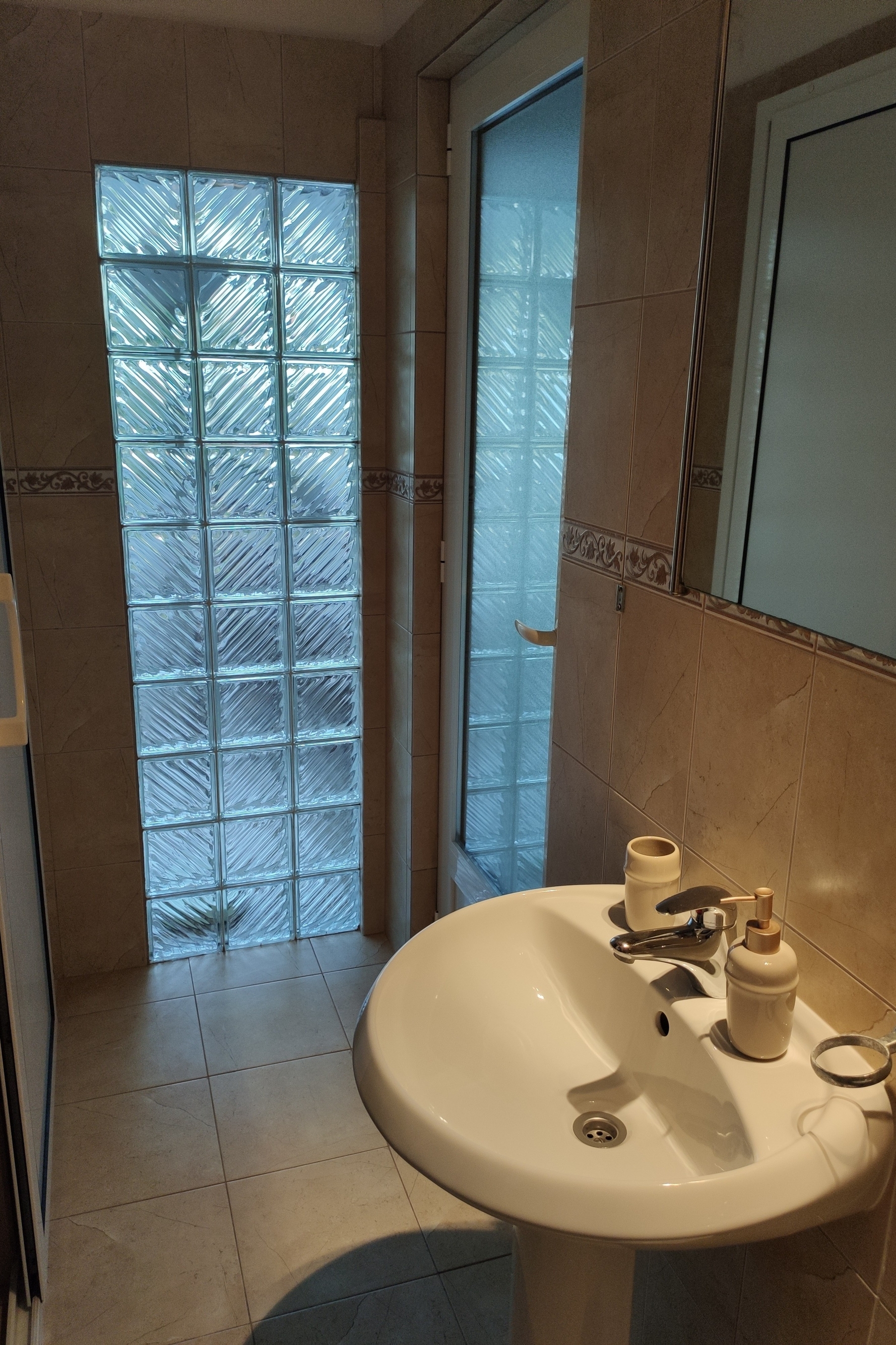 Four bedroom house near beach Drače, Pelješac  K