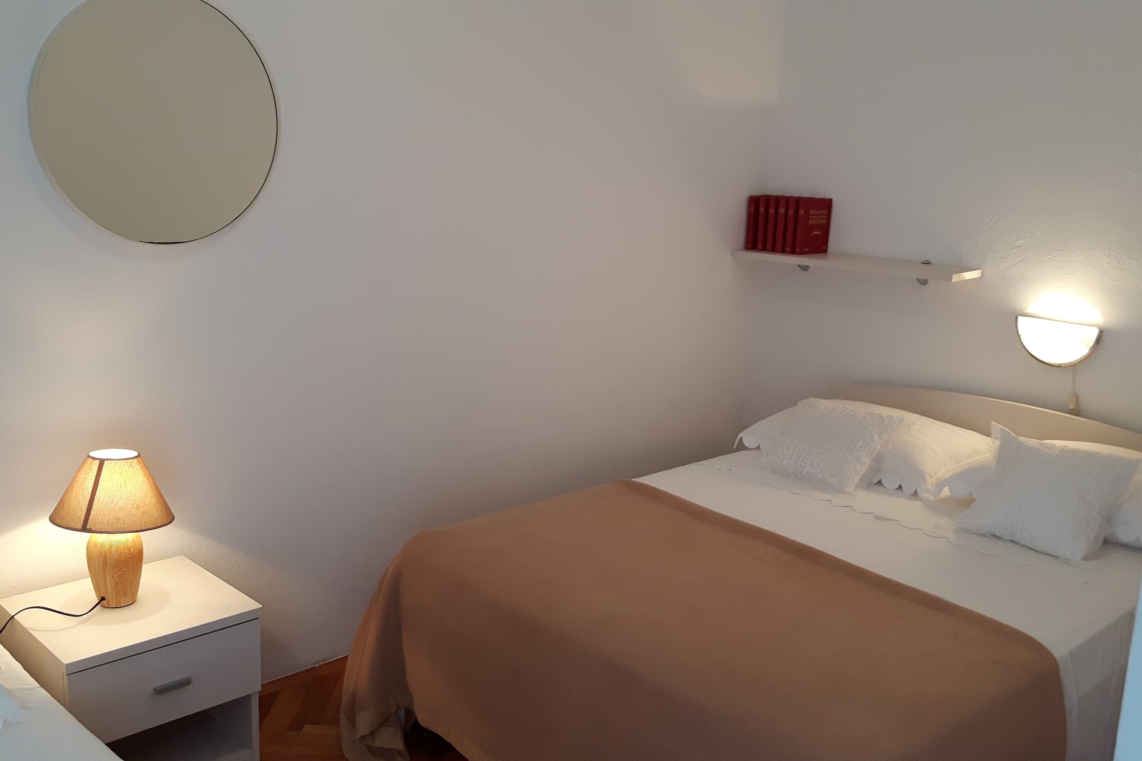 Four bedroom house near beach Drače, Pelješac  K