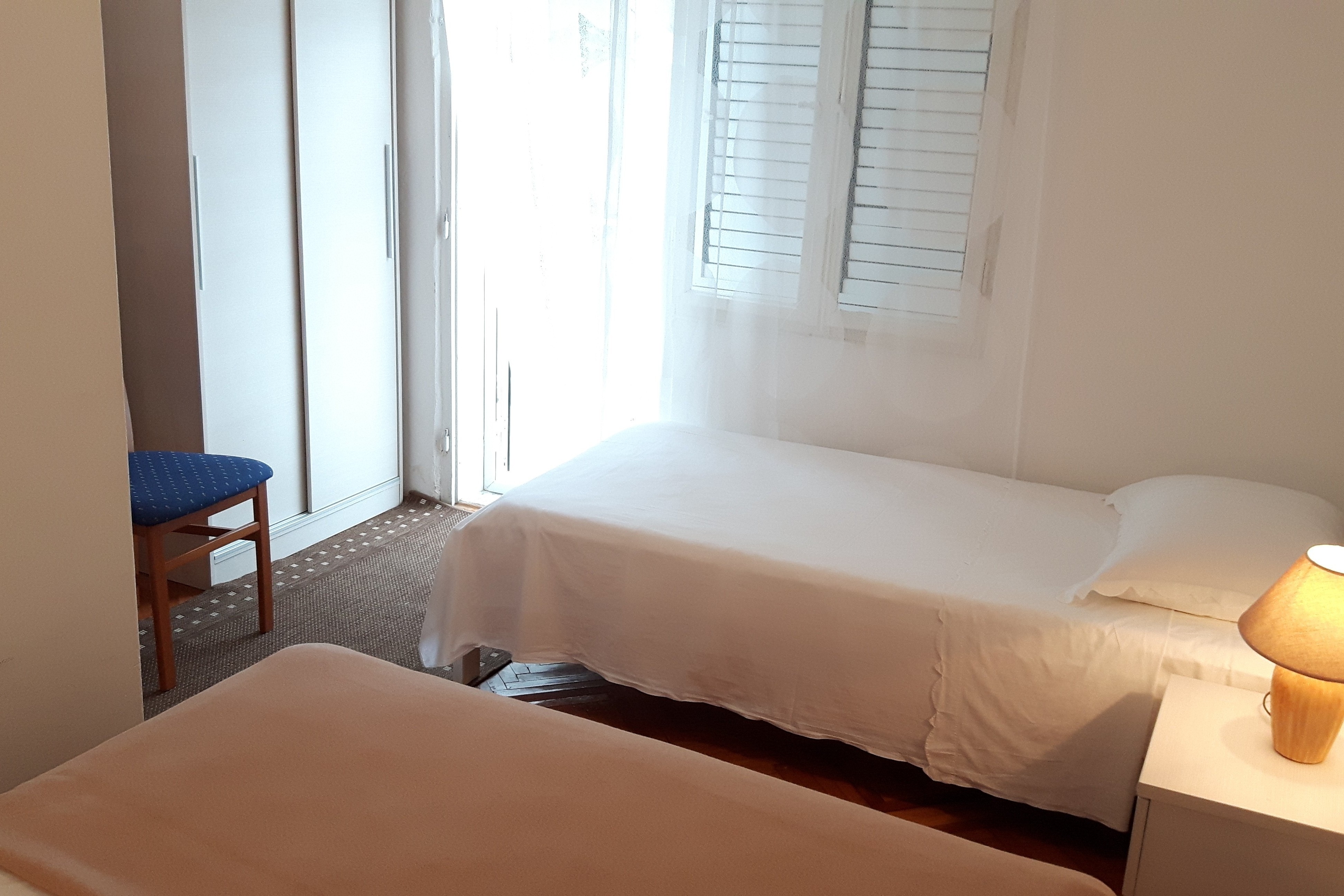 Four bedroom house near beach Drače, Pelješac  K